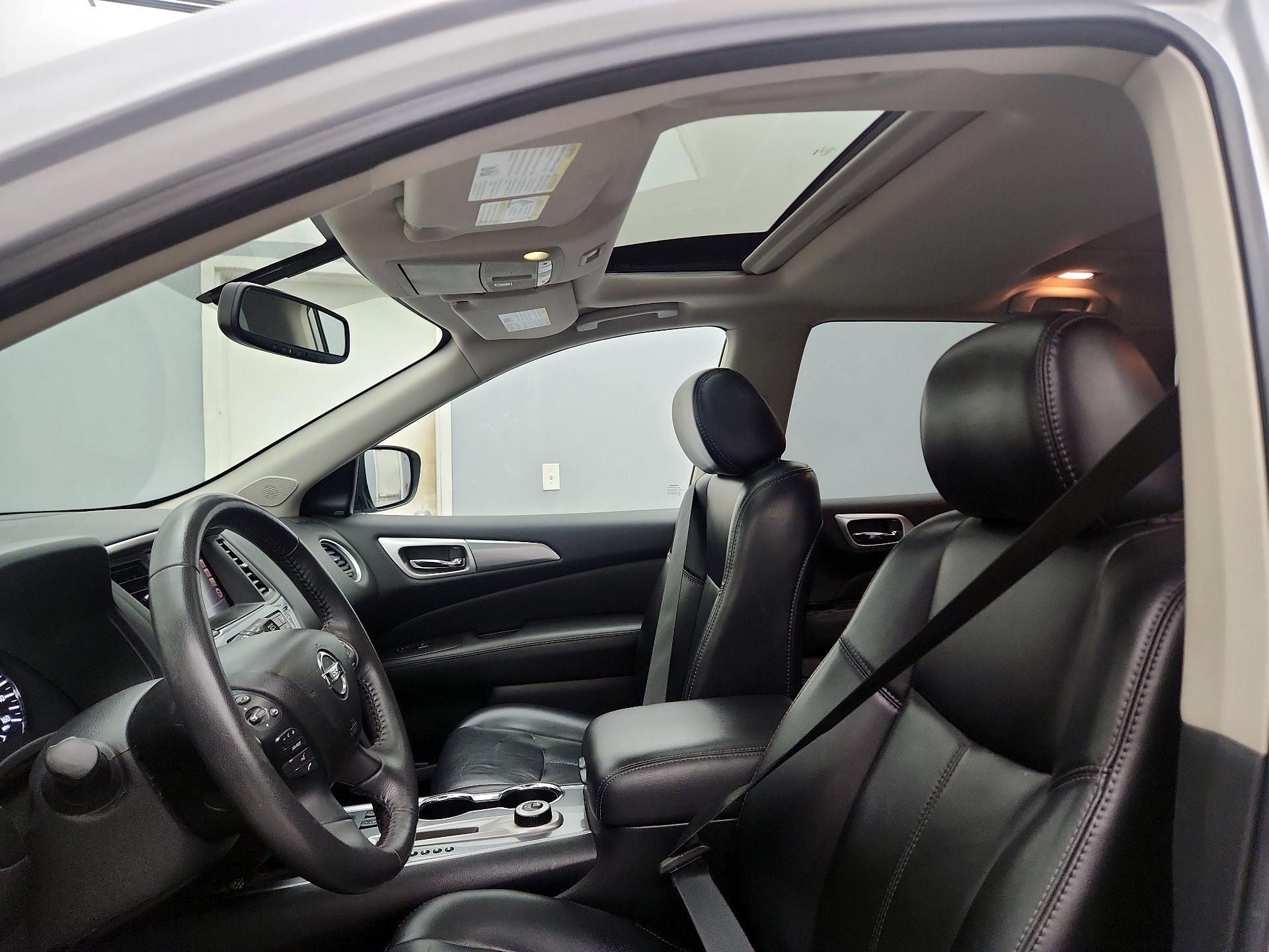 Thumbnail: 2018 Nissan Pathfinder - 20