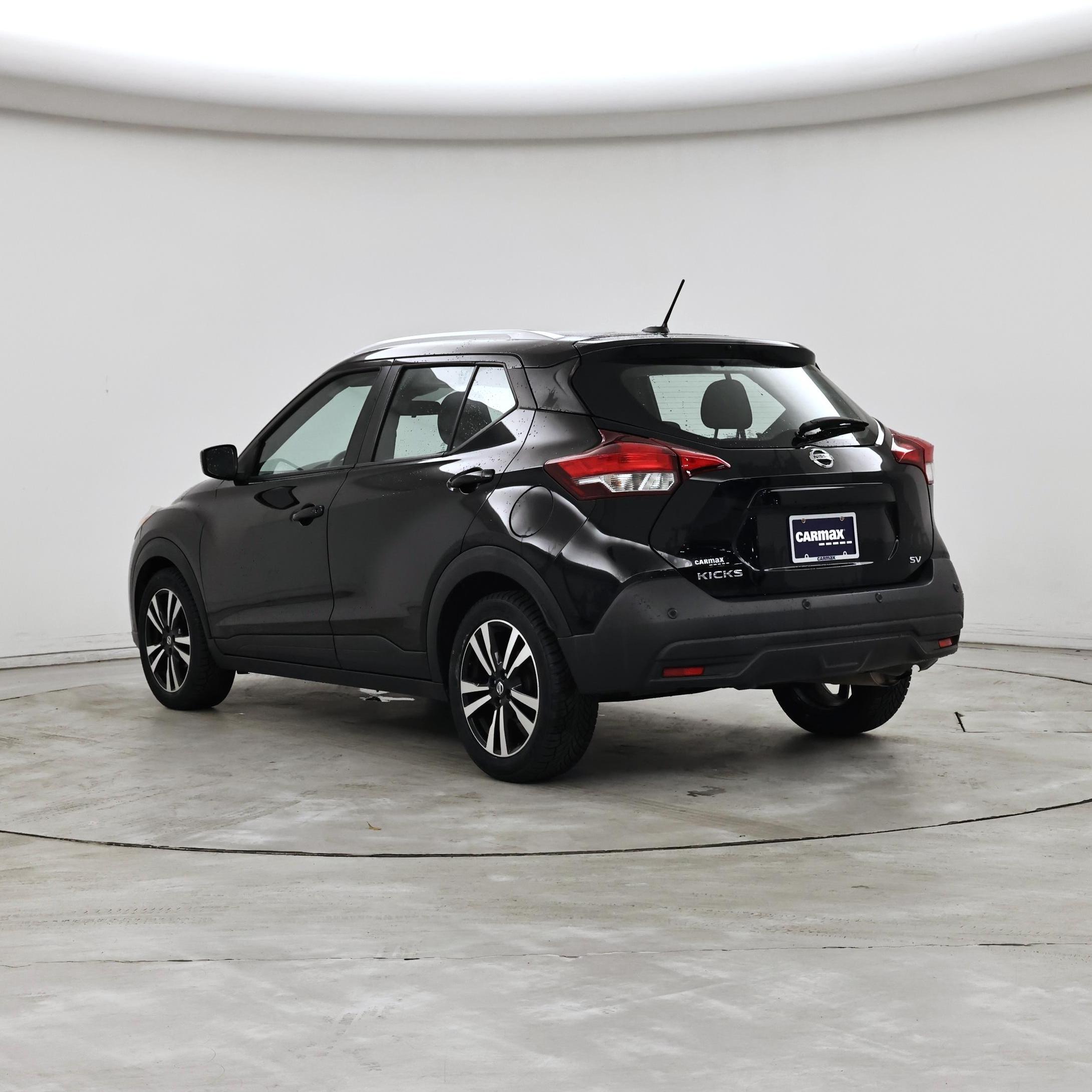 Thumbnail: 2020 Nissan Kicks - 2
