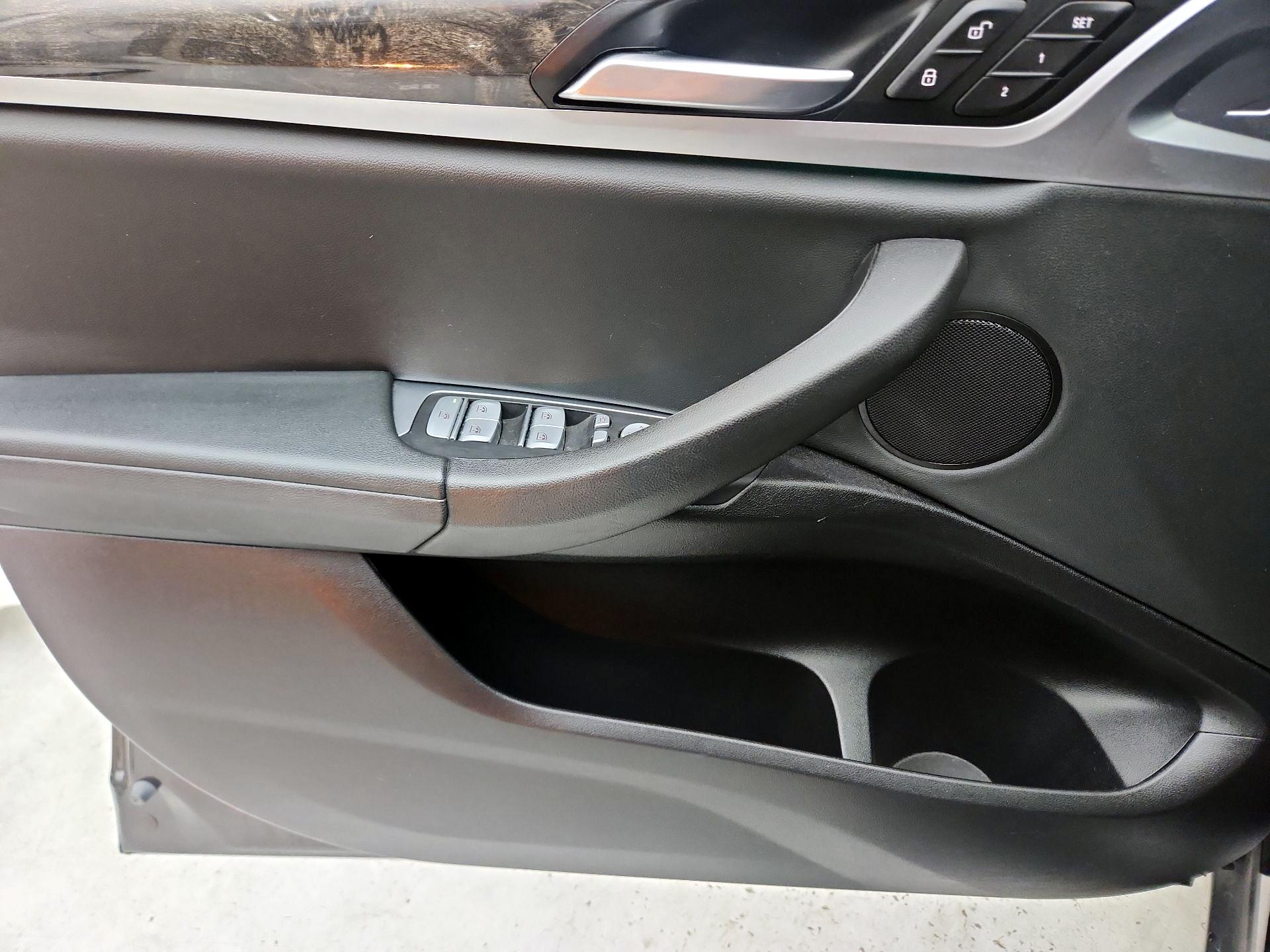 Thumbnail: 2020 BMW X4 - 12