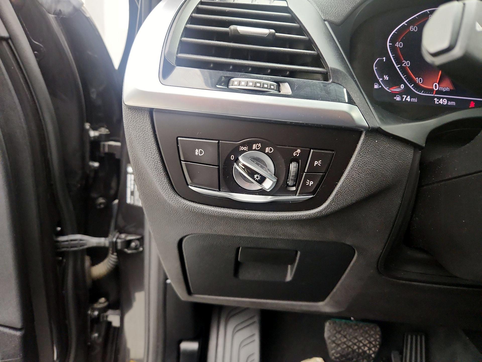 Thumbnail: 2020 BMW X4 - 13