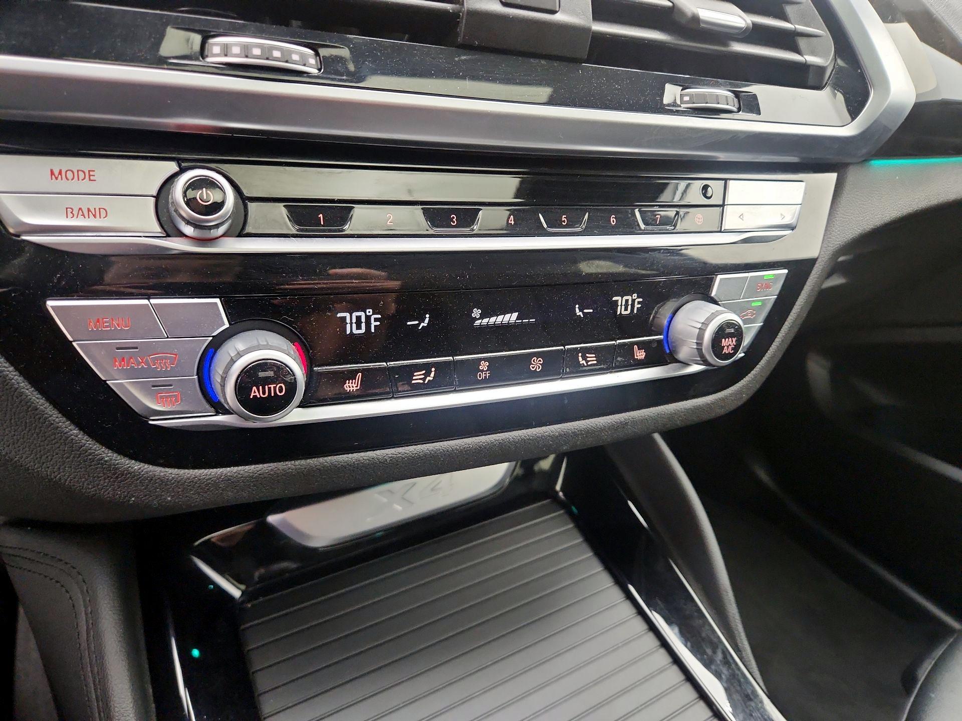 Thumbnail: 2020 BMW X4 - 17