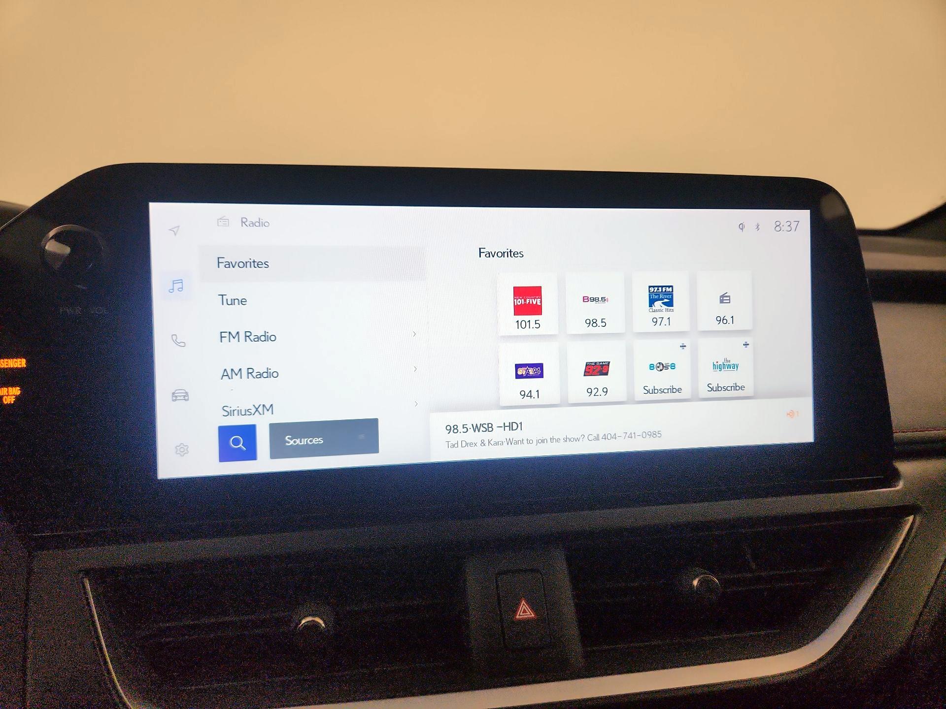 Thumbnail: 2024 Lexus UX - 15