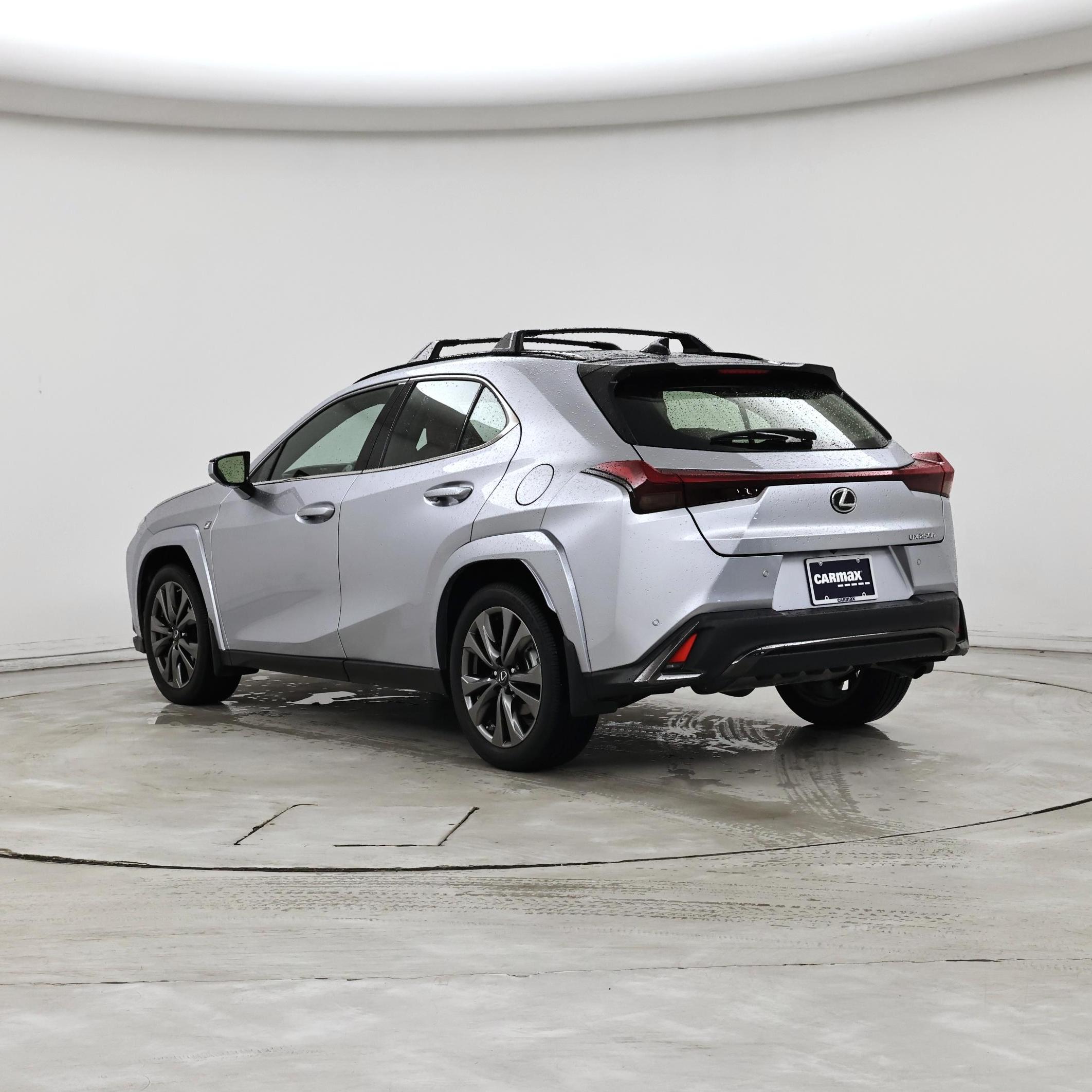 Thumbnail: 2024 Lexus UX - 2