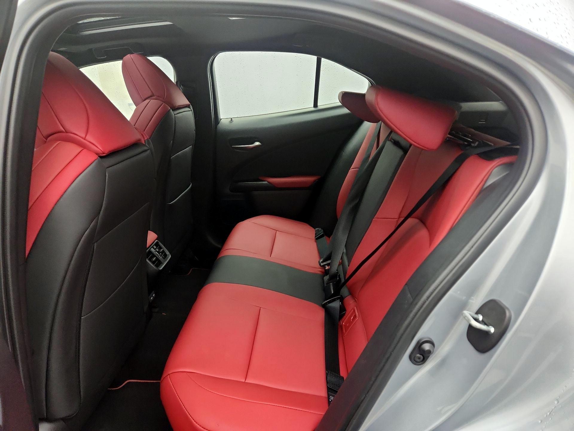 Thumbnail: 2024 Lexus UX - 20