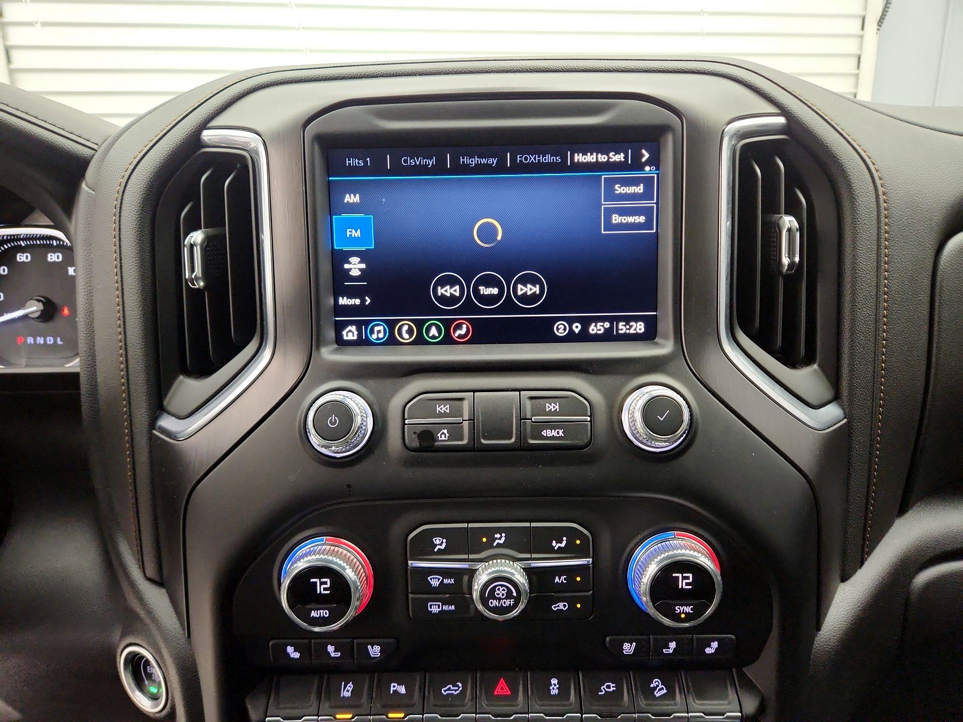 Thumbnail: 2022 GMC Sierra 2500 - 16