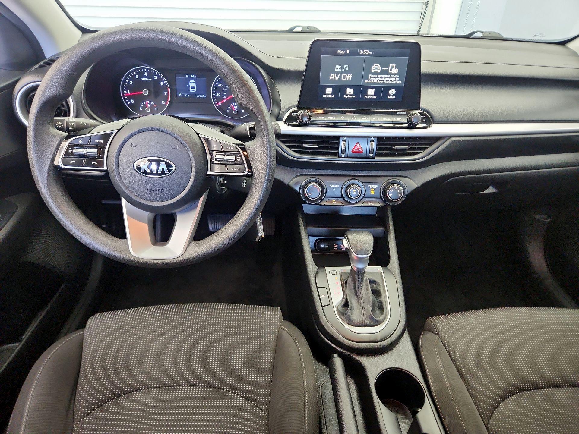 Thumbnail: 2020 Kia Forte - 9