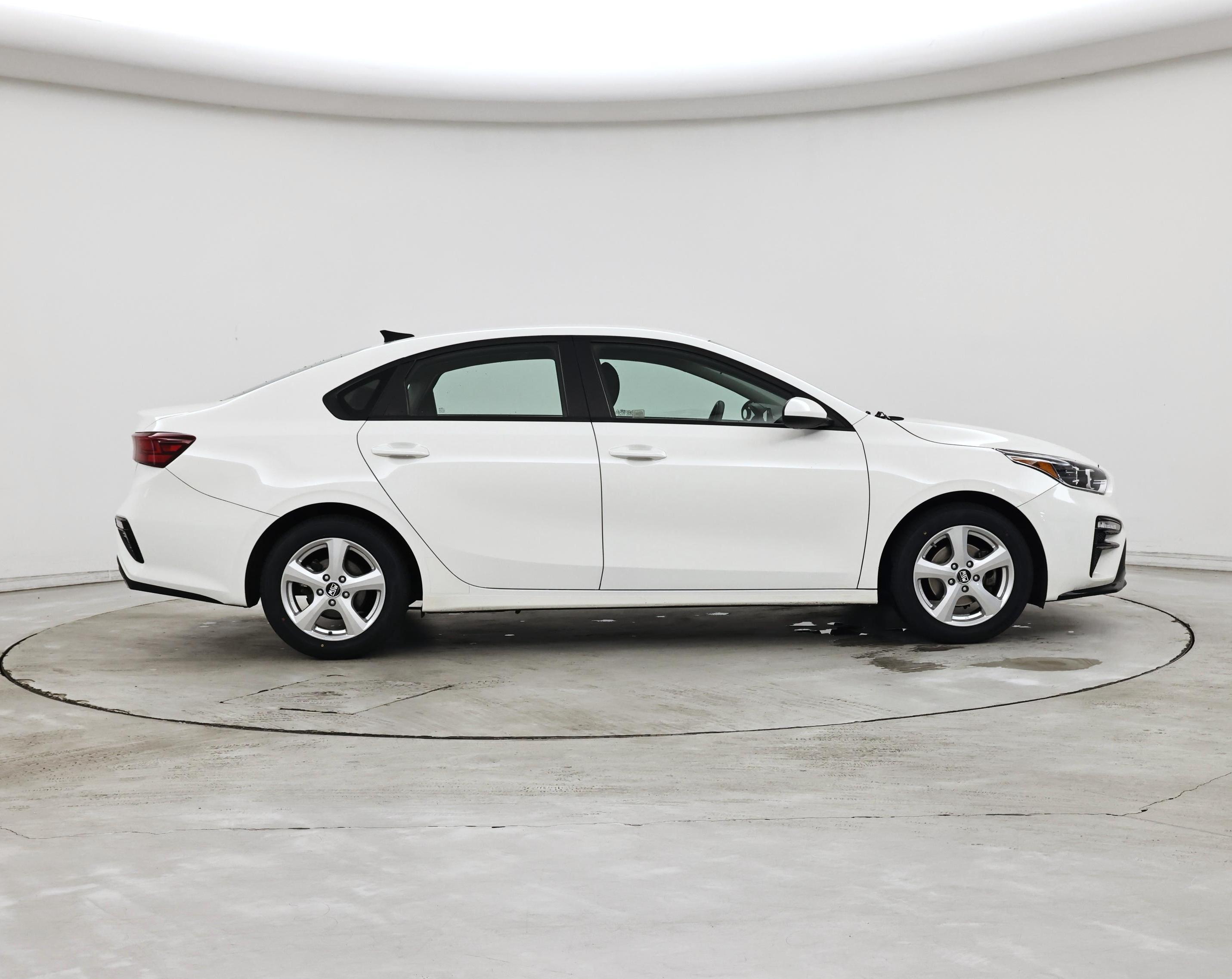 Thumbnail: 2020 Kia Forte - 7