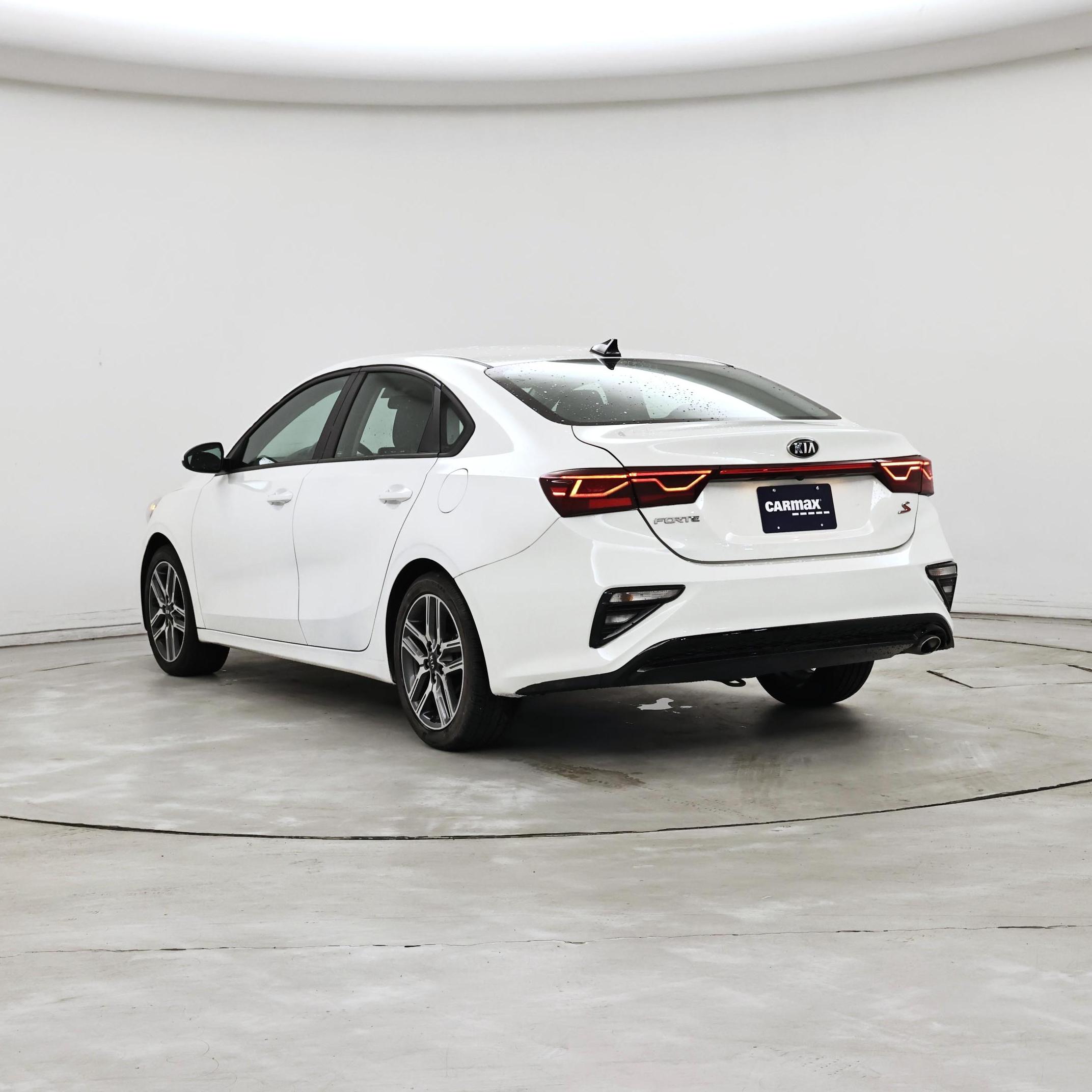 Thumbnail: 2019 Kia Forte - 2