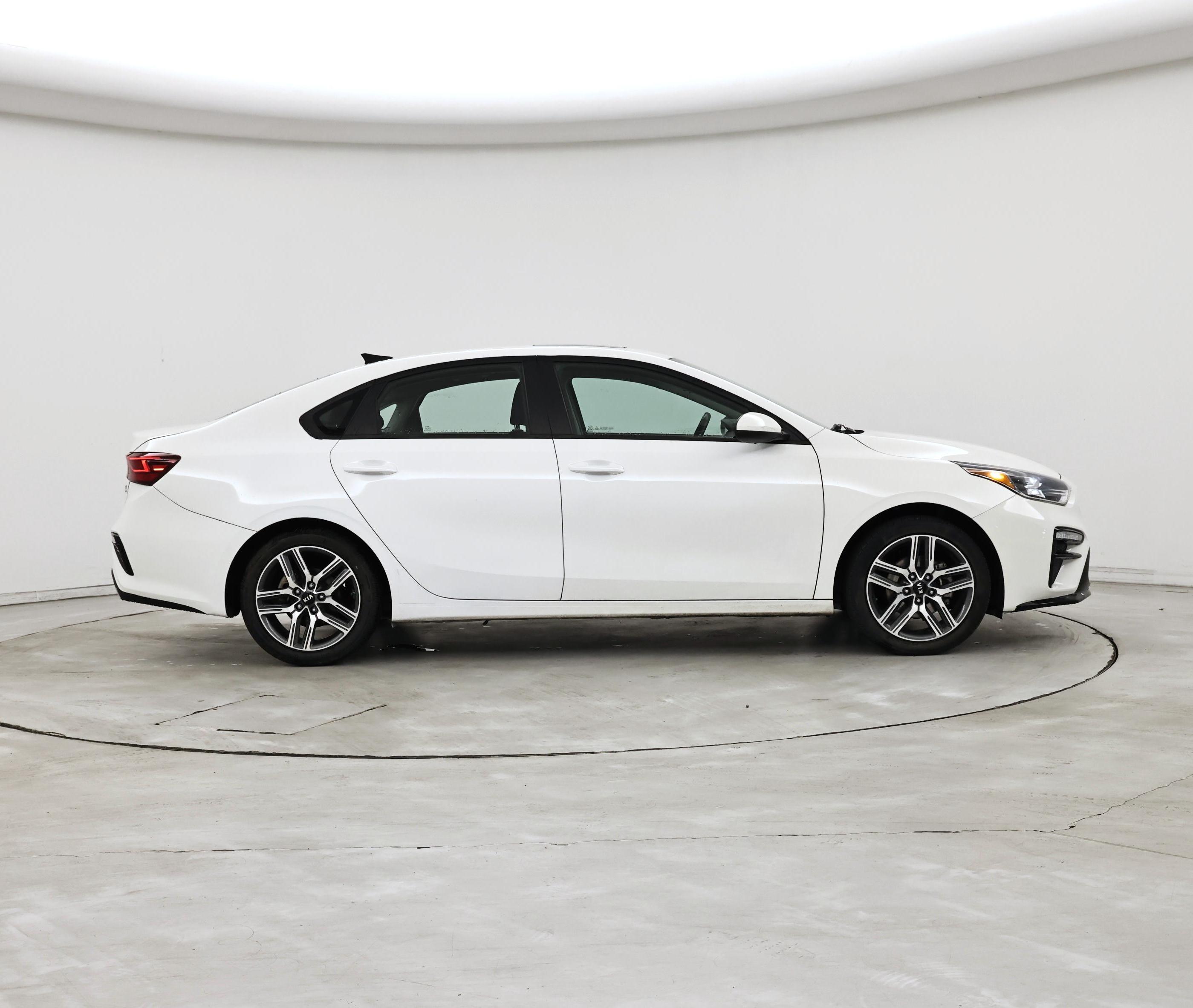 Thumbnail: 2019 Kia Forte - 7