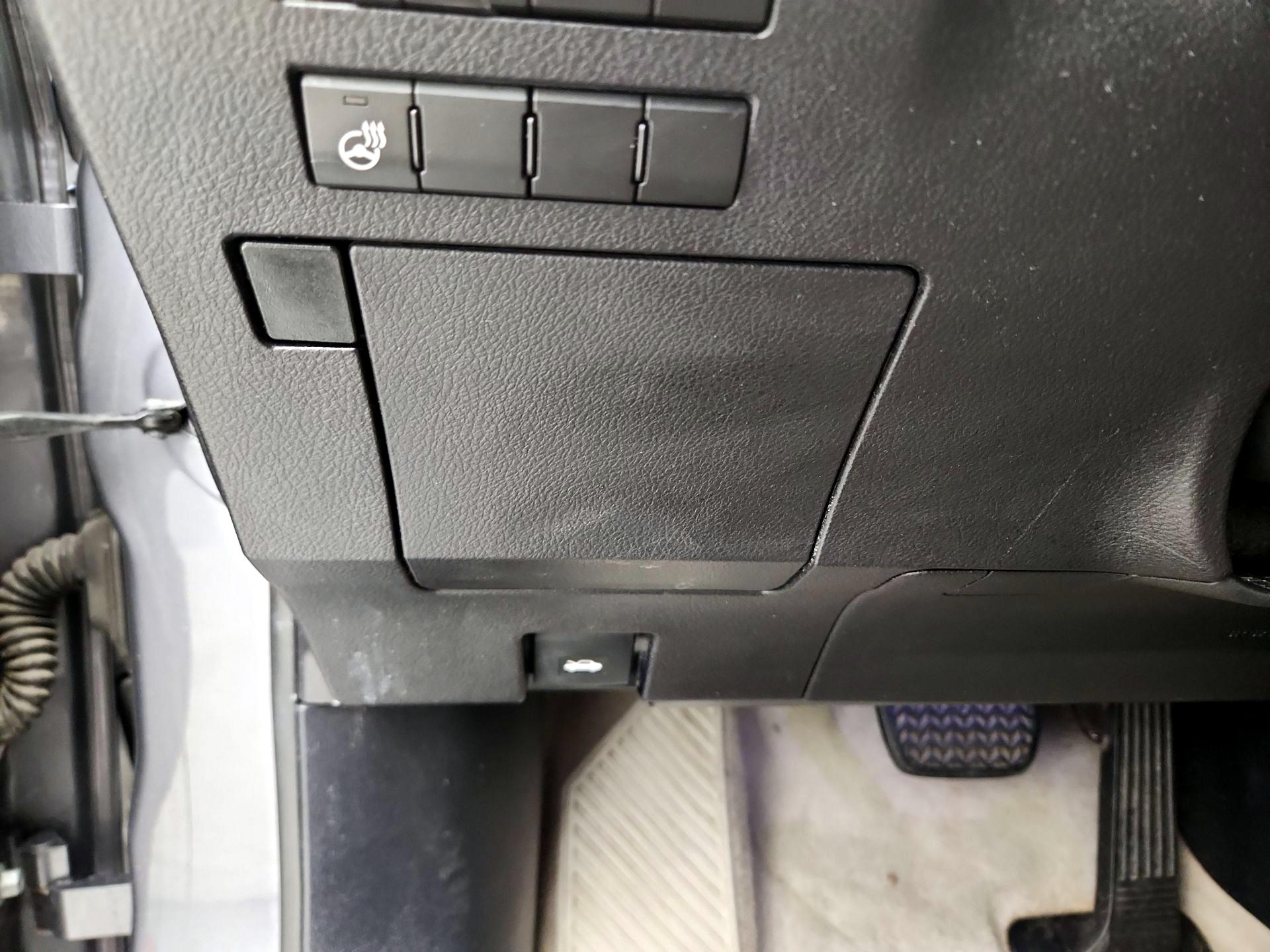 Thumbnail: 2017 Lexus RX - 13