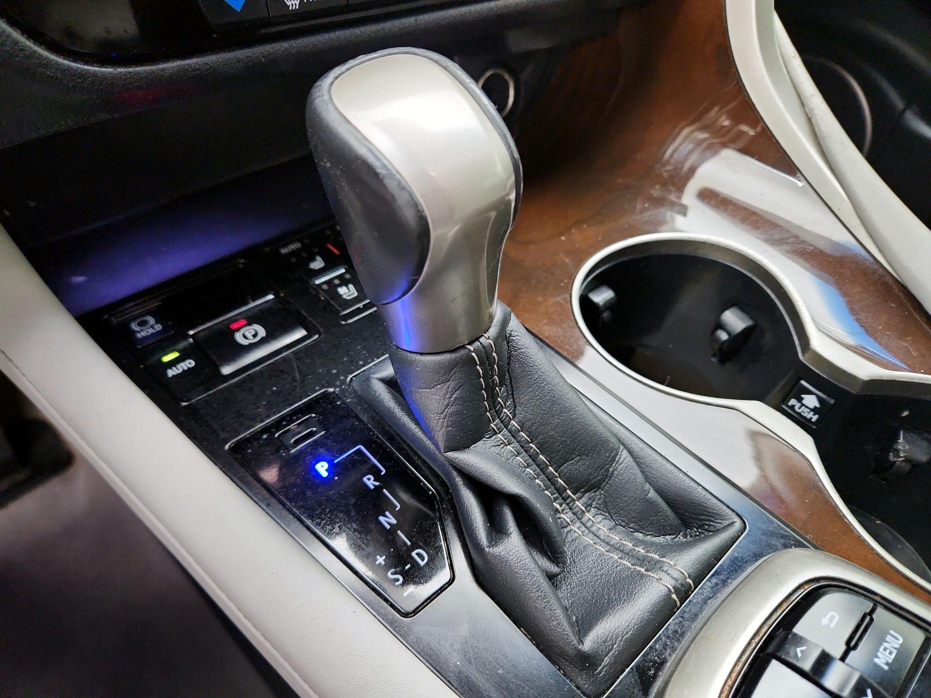 Thumbnail: 2017 Lexus RX - 18