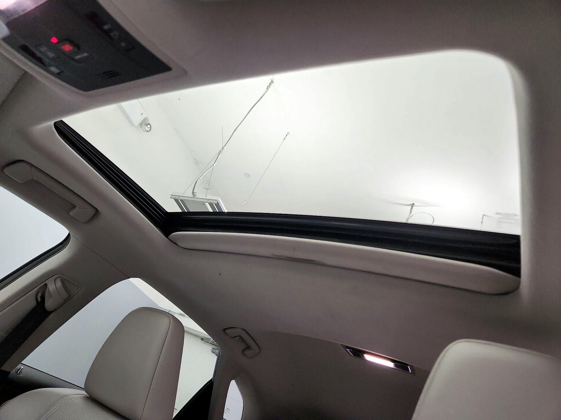 Thumbnail: 2017 Lexus RX - 20