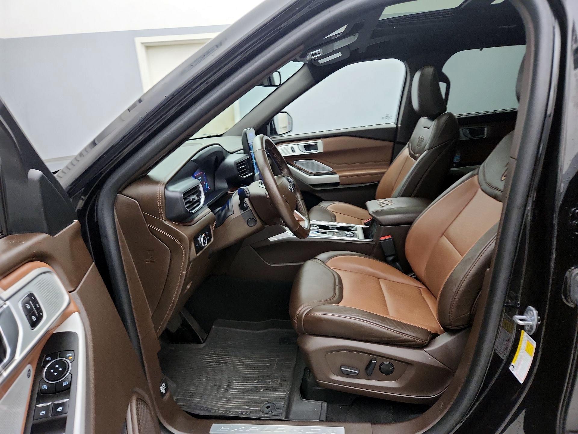 Thumbnail: 2023 Ford Explorer - 11