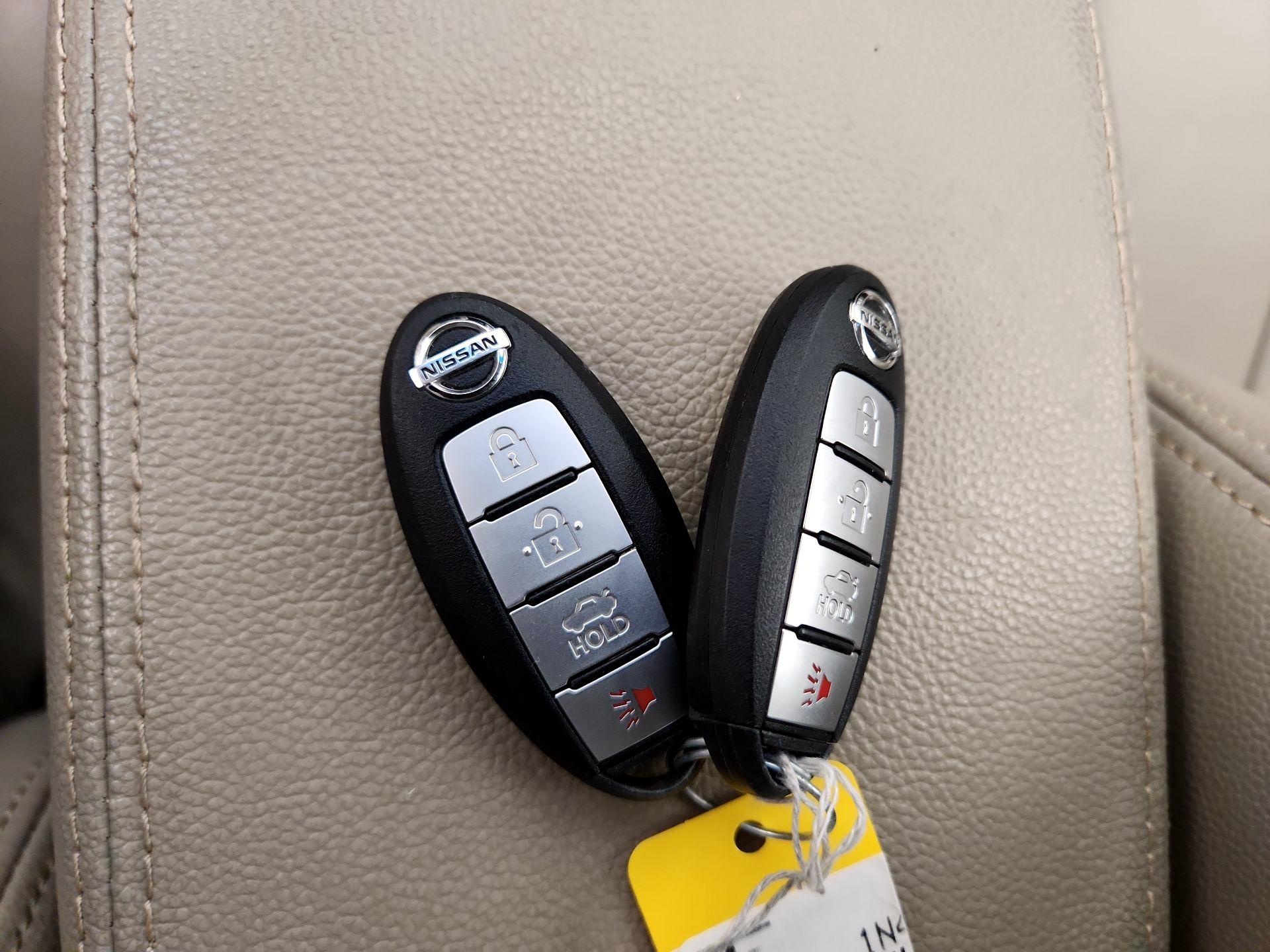 Thumbnail: 2015 Nissan Altima - 20