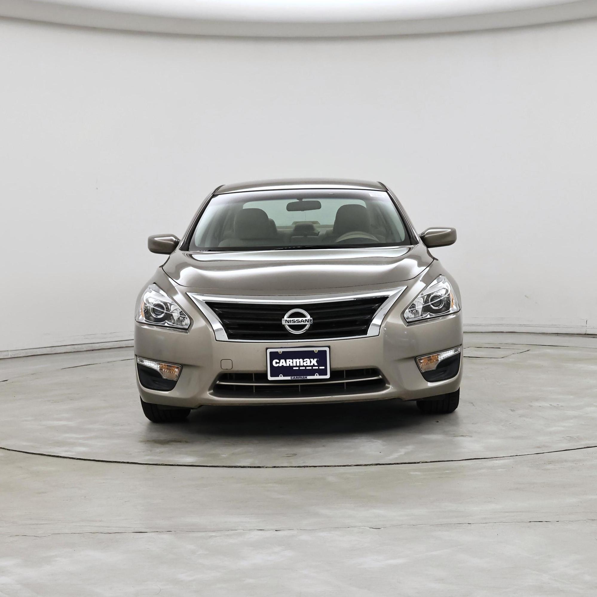 Thumbnail: 2015 Nissan Altima - 5
