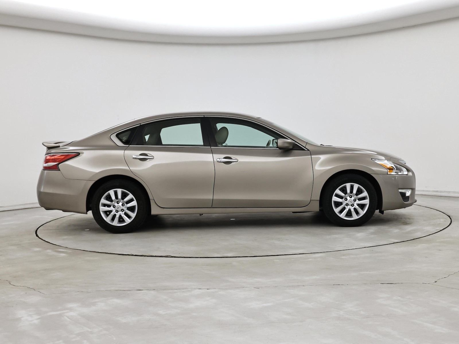 2015 Nissan Altima S - Photo 8
