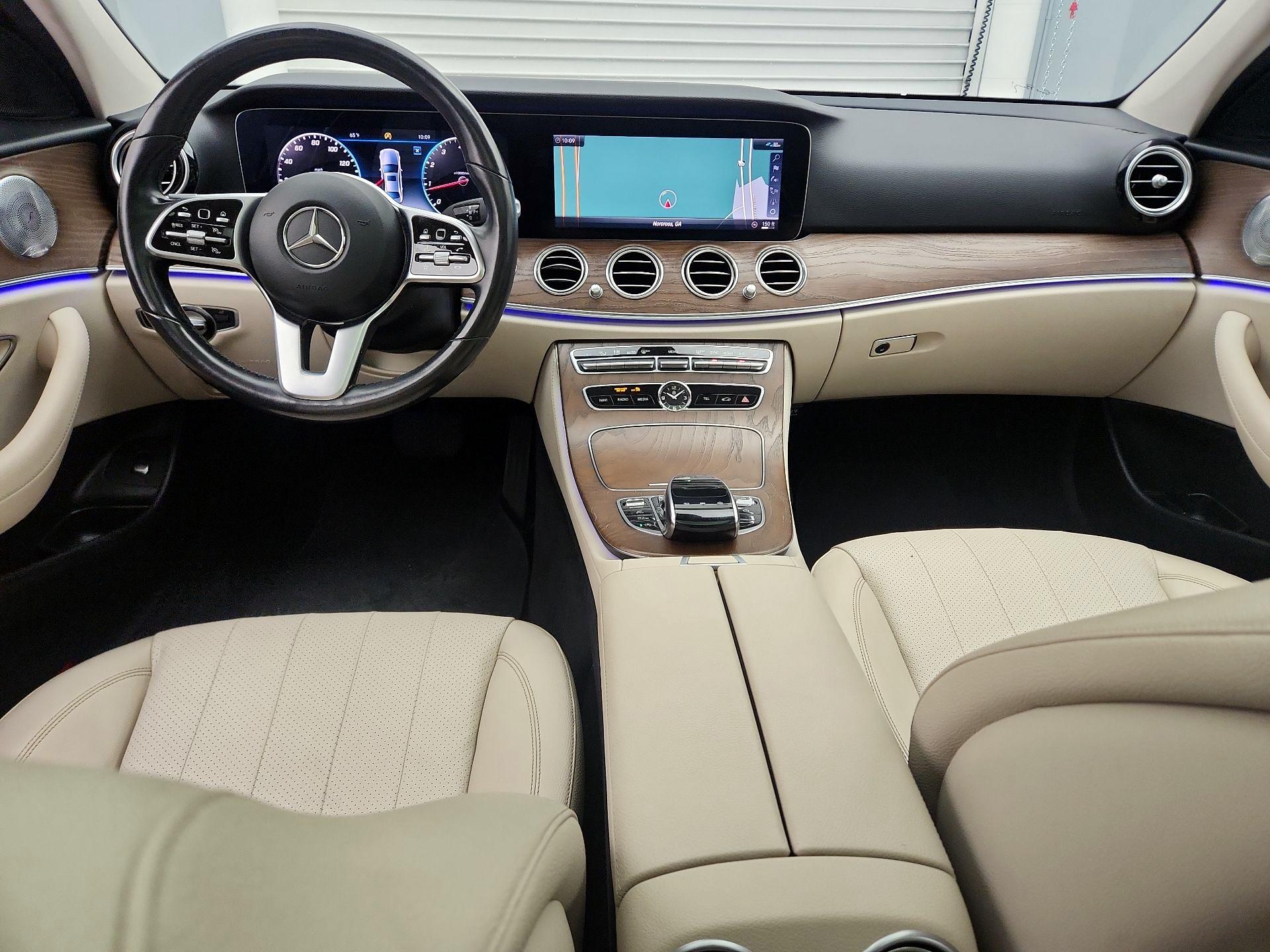 Thumbnail: 2020 Mercedes-Benz E-Class - 9