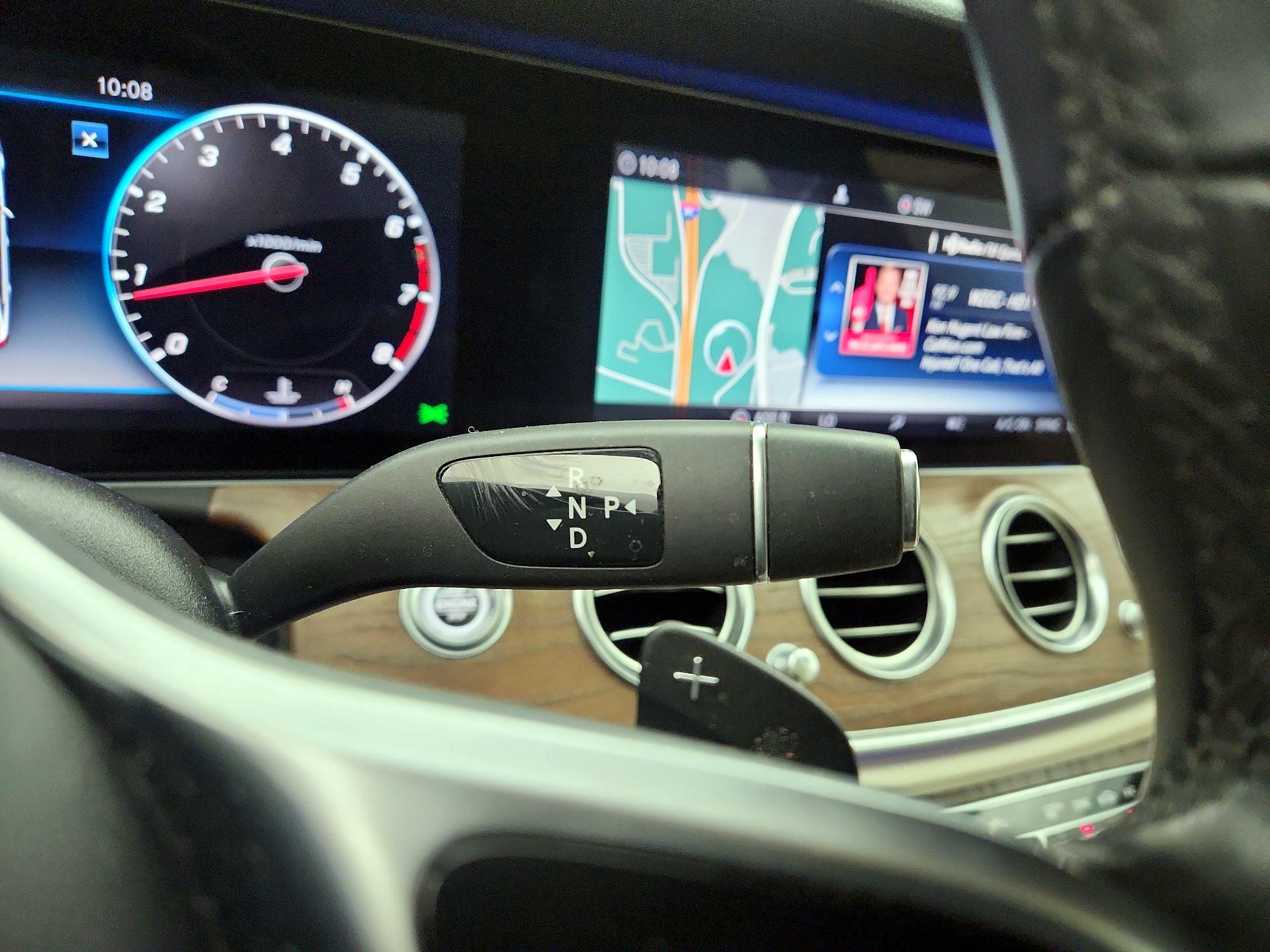 Thumbnail: 2020 Mercedes-Benz E-Class - 18