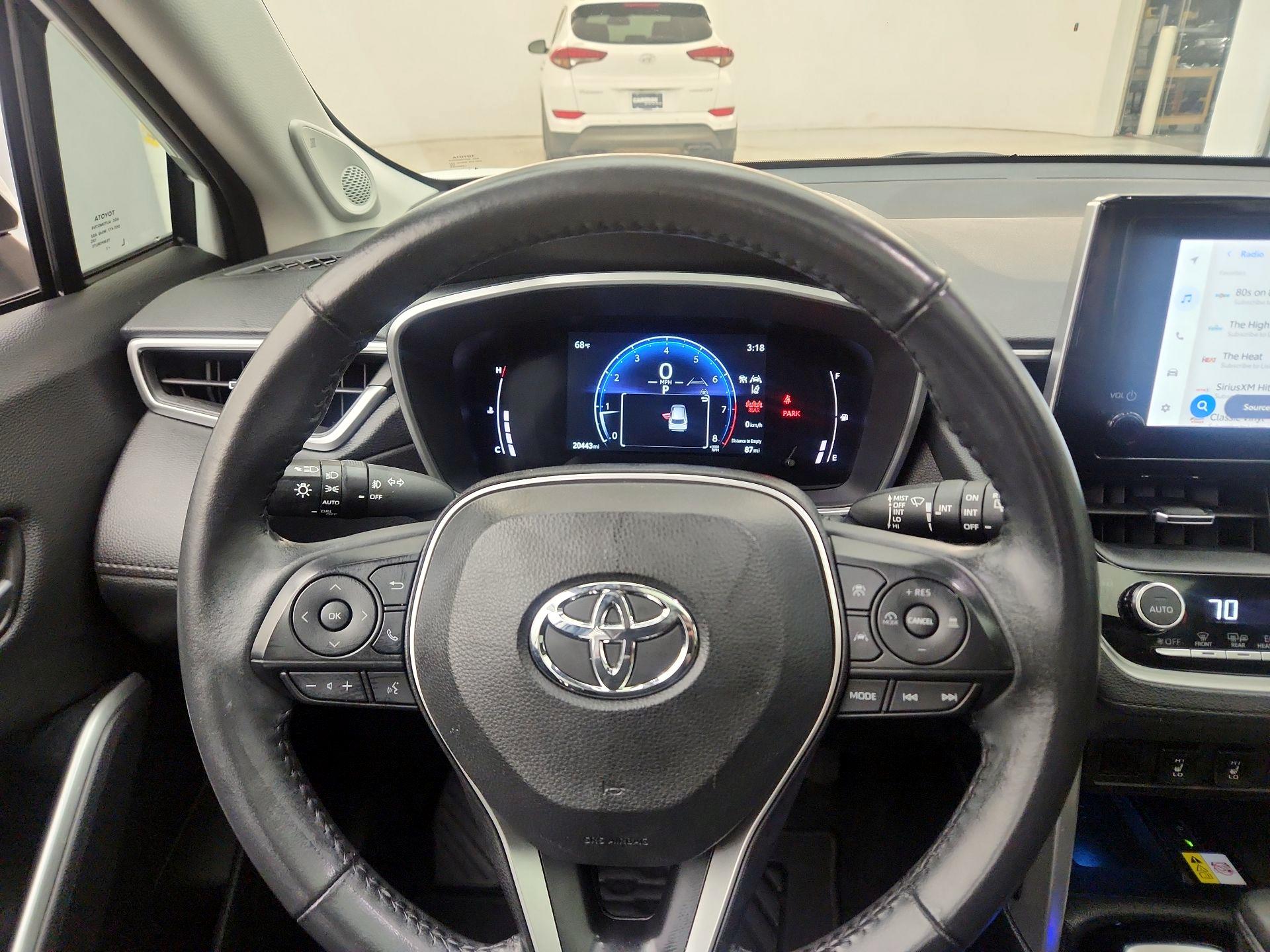 Thumbnail: 2023 Toyota Corolla Cross - 10