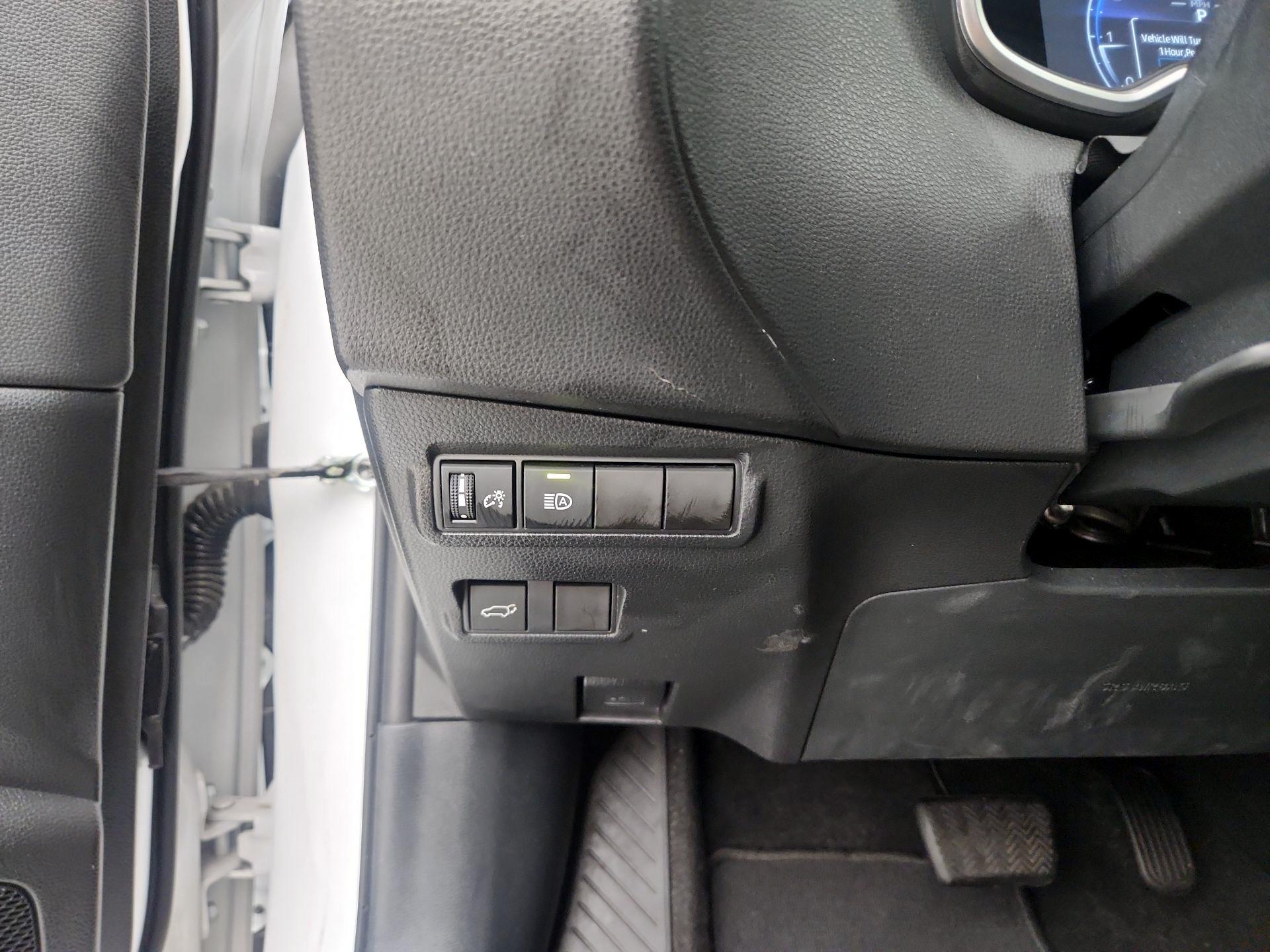 Thumbnail: 2023 Toyota Corolla Cross - 13