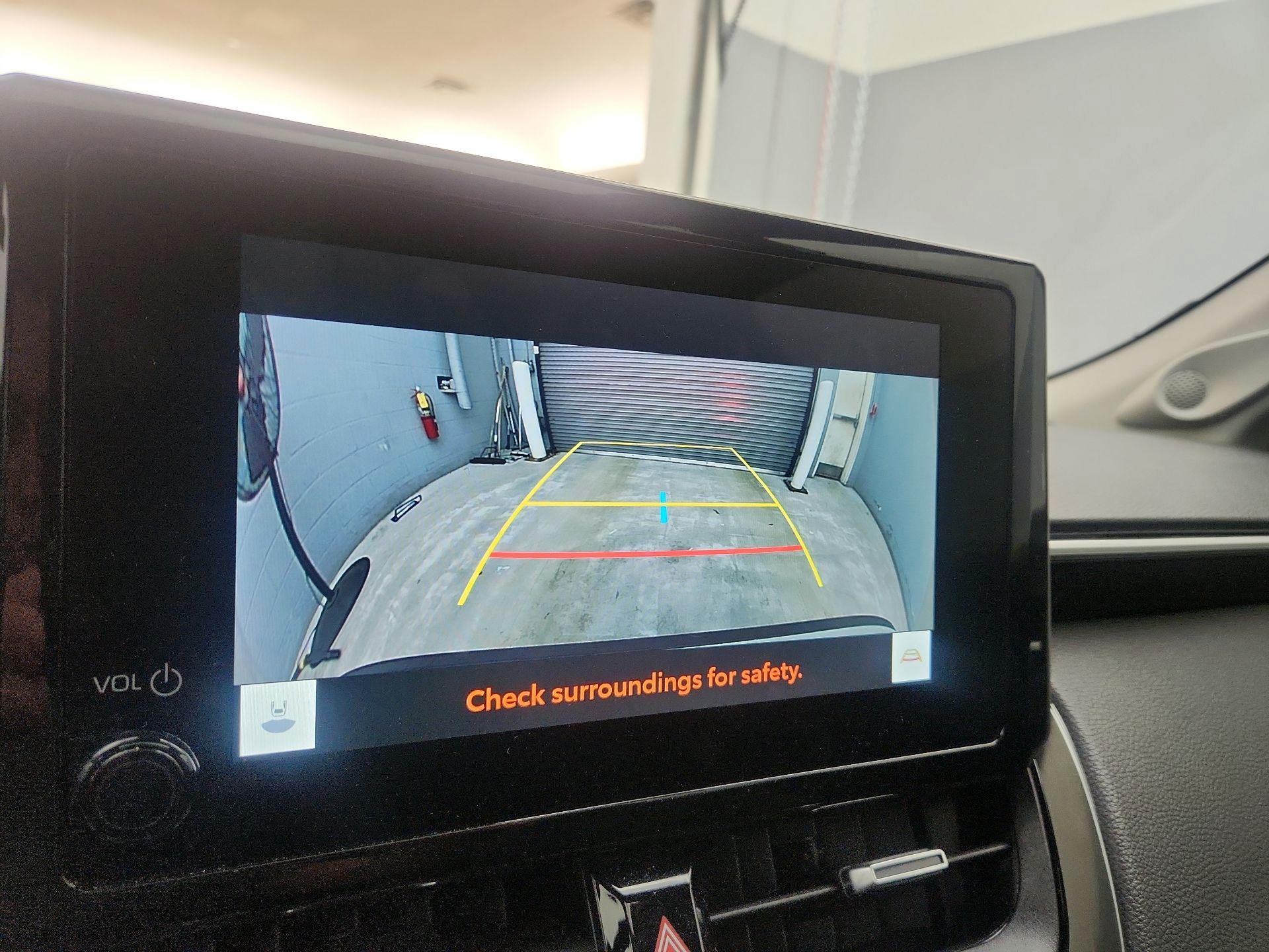 Thumbnail: 2023 Toyota Corolla Cross - 14