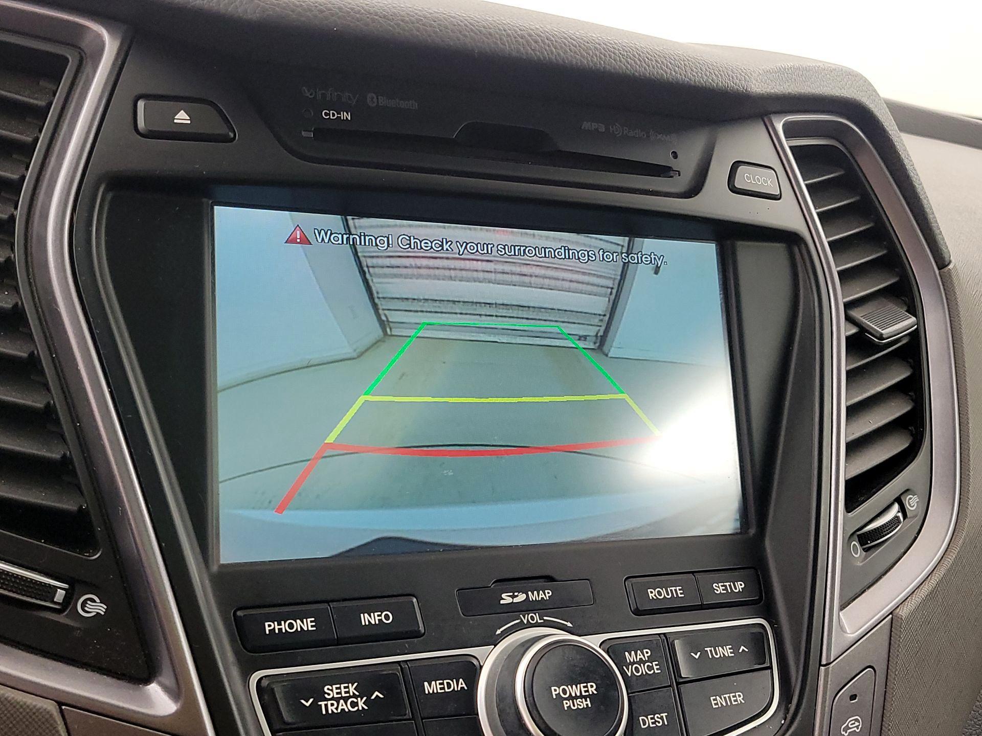 Thumbnail: 2016 Hyundai Santa Fe - 14