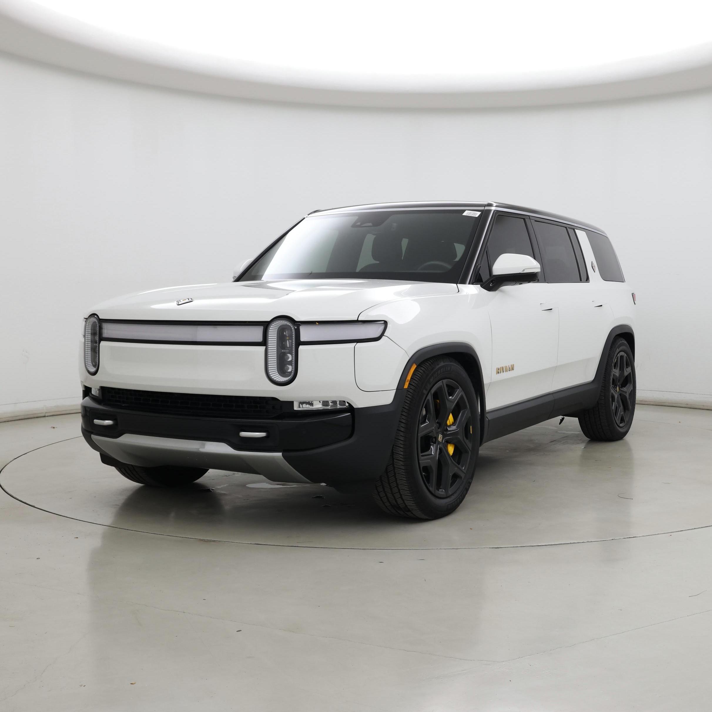 Thumbnail: 2023 Rivian R1S - 4