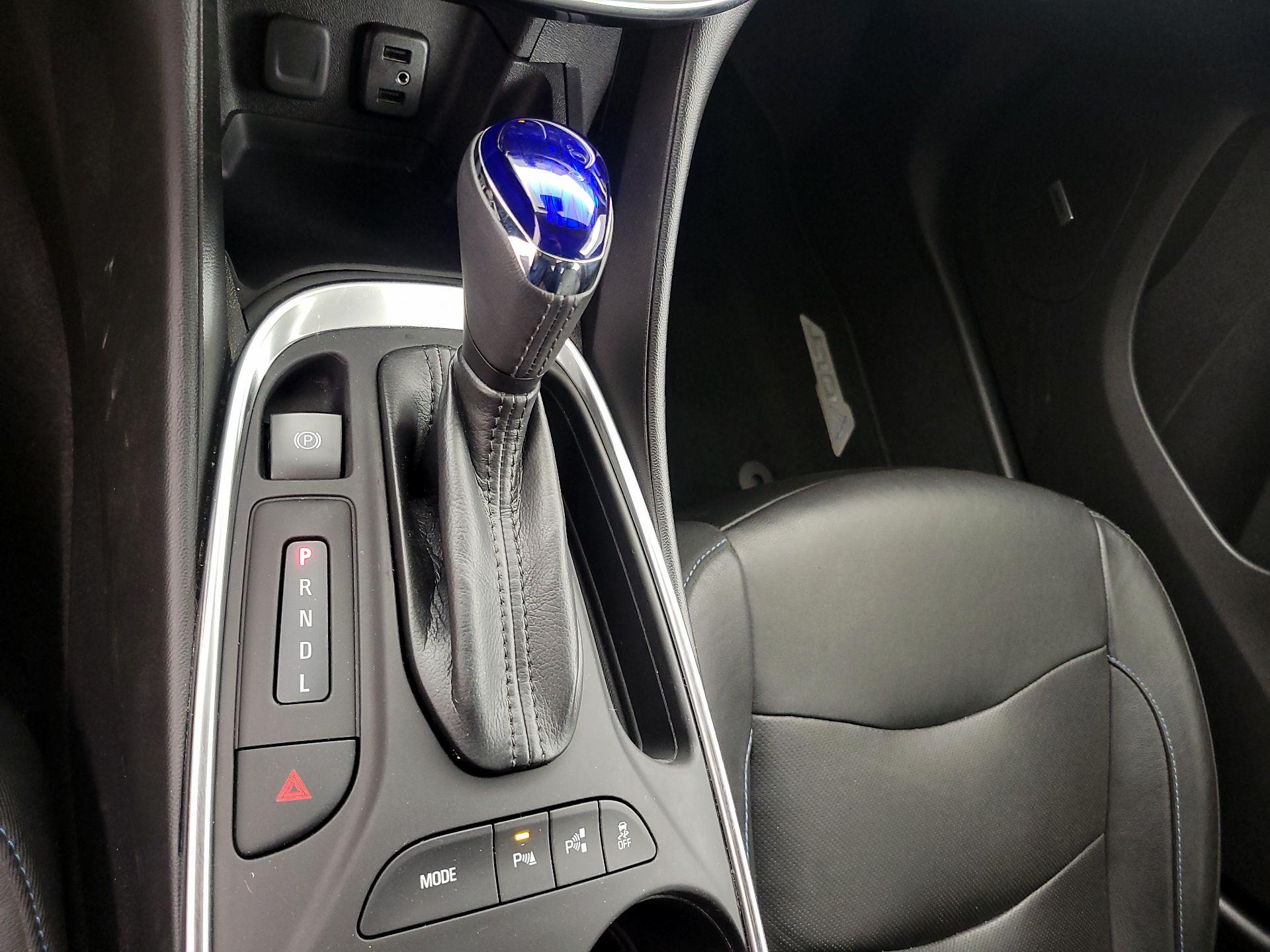 Thumbnail: 2017 Chevrolet Volt - 17