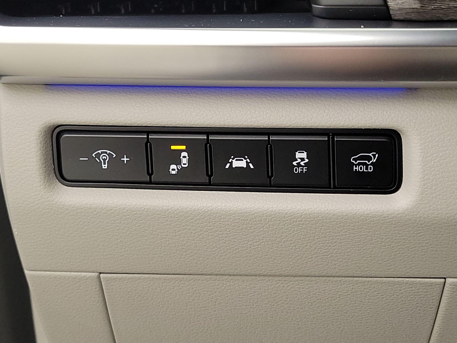 Thumbnail: 2020 Kia Telluride - 13