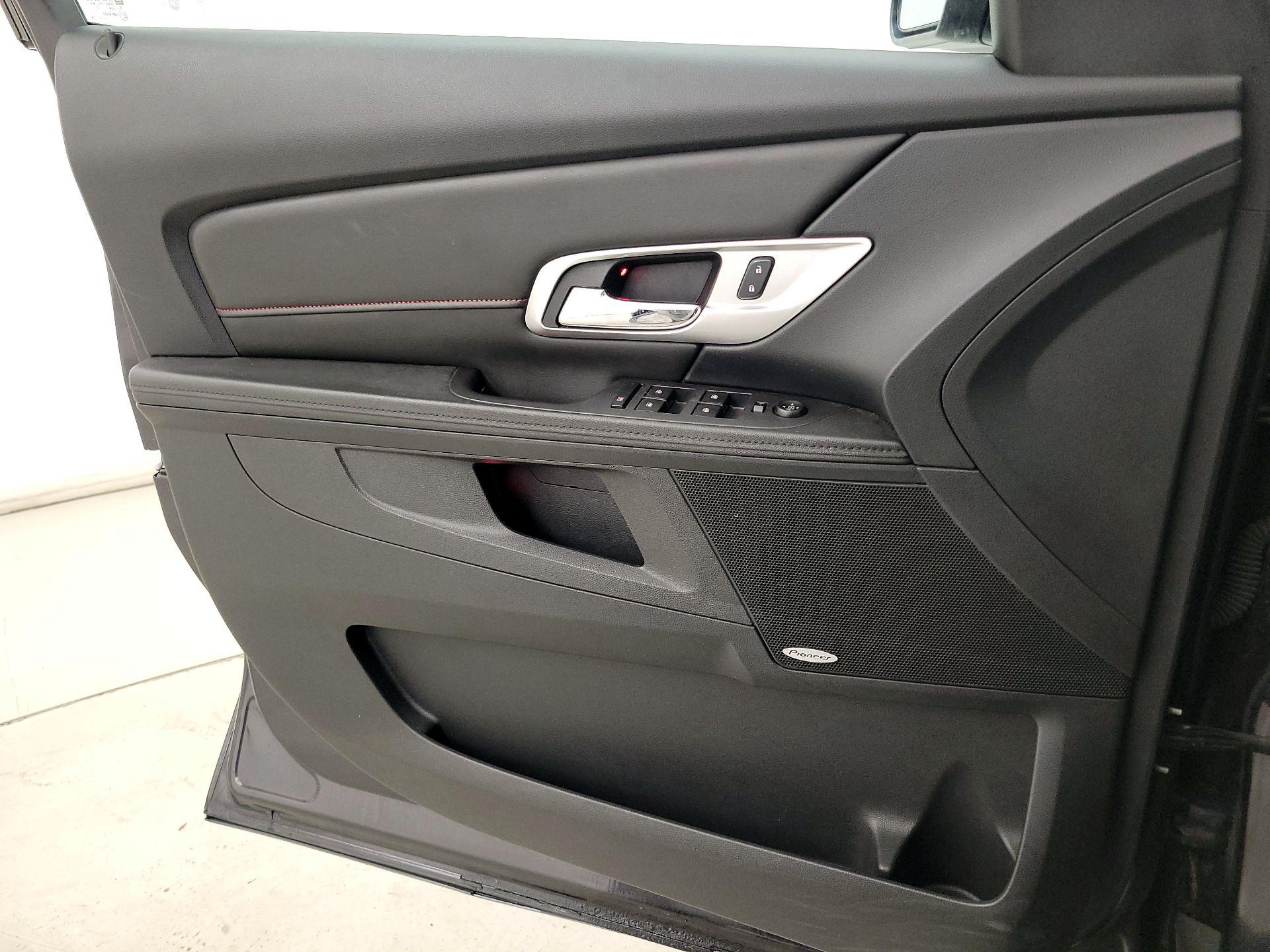 Thumbnail: 2016 GMC Terrain - 12