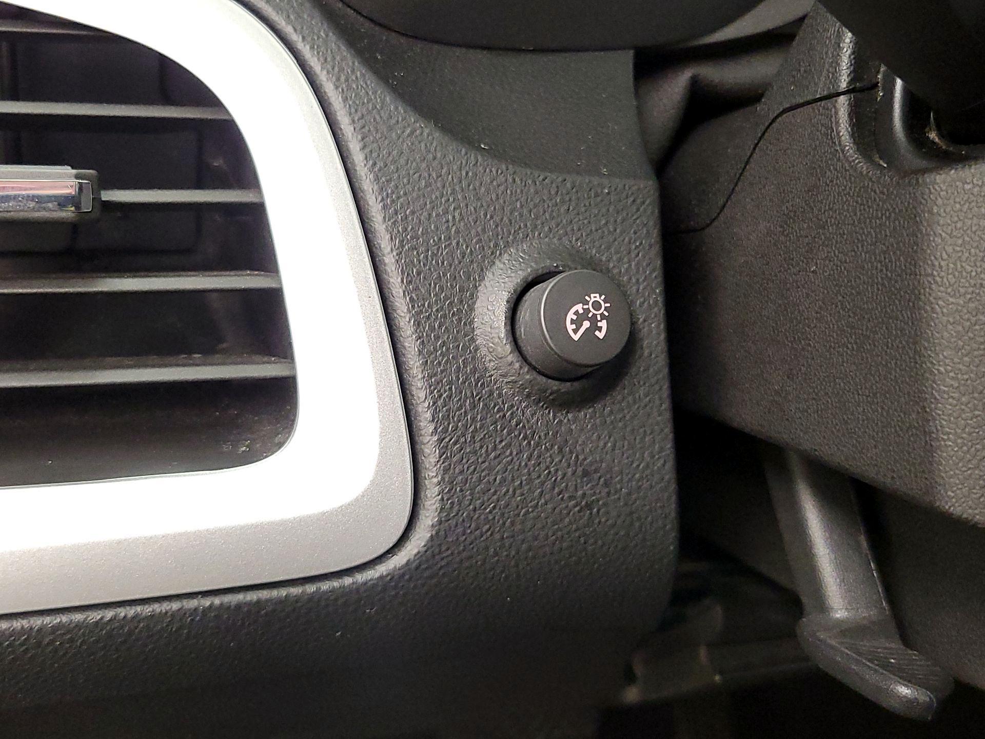 Thumbnail: 2016 GMC Terrain - 13