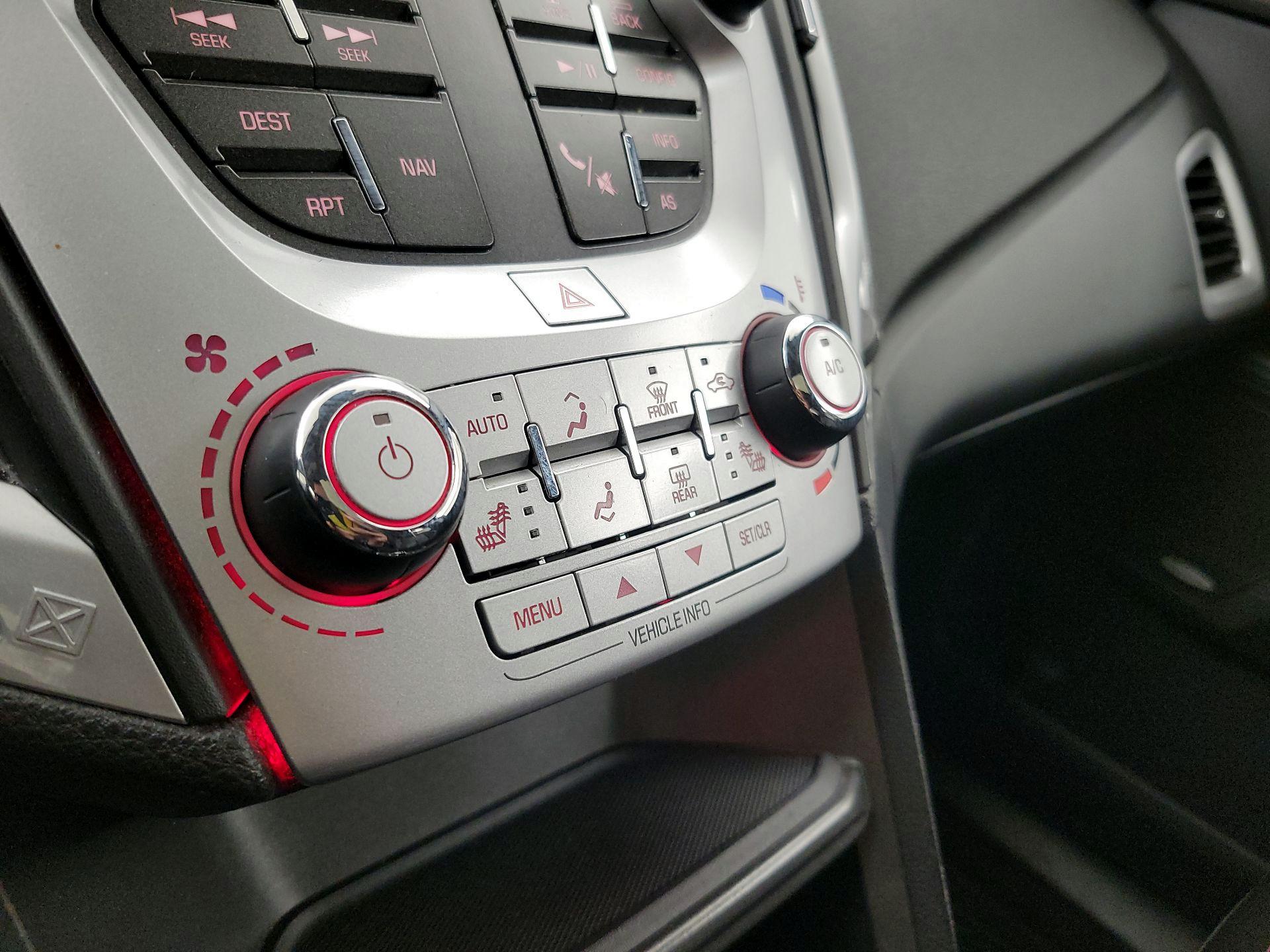 Thumbnail: 2016 GMC Terrain - 17