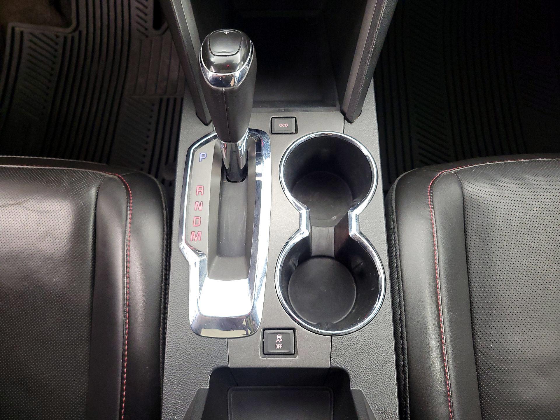 Thumbnail: 2016 GMC Terrain - 18