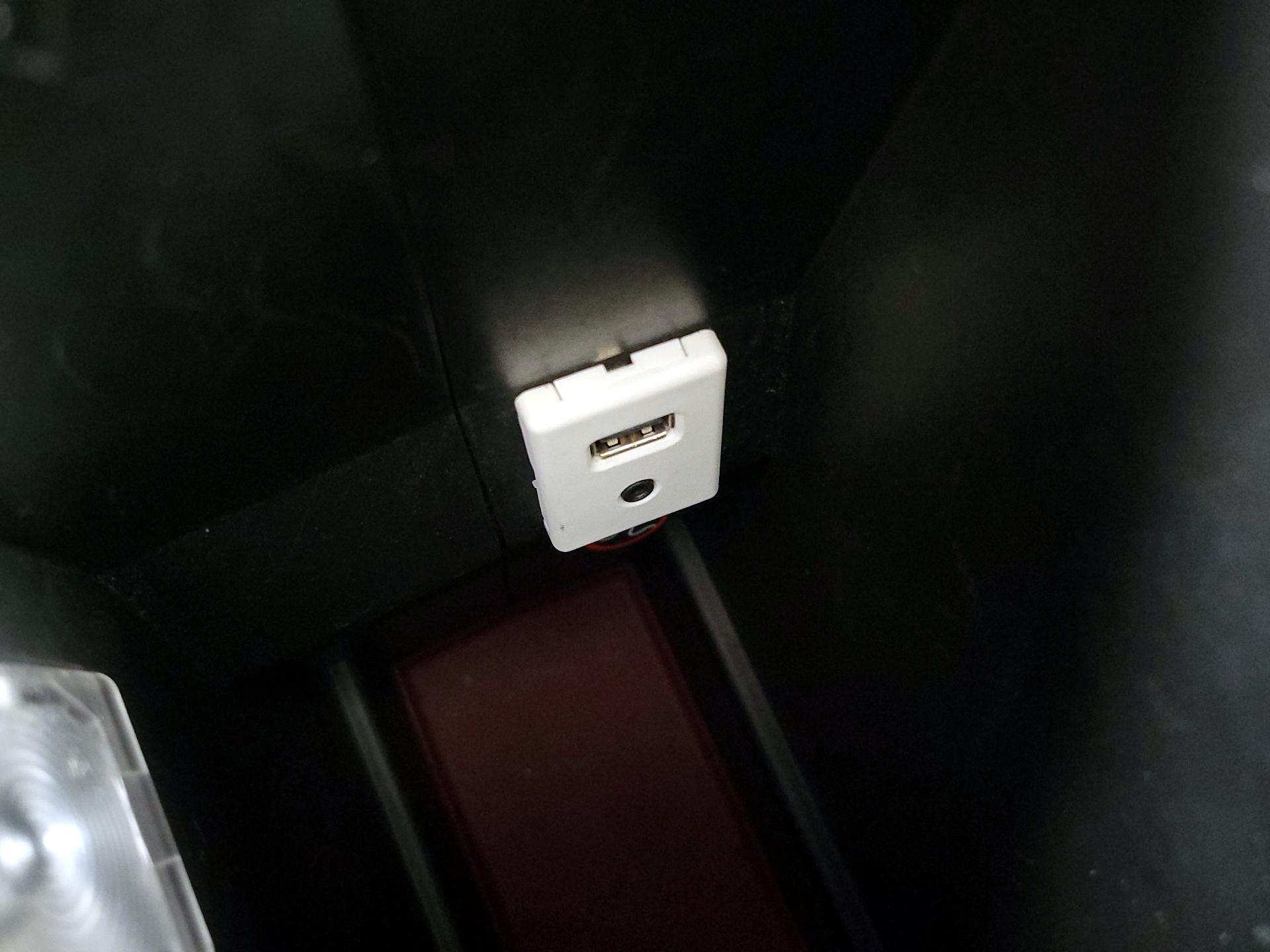 Thumbnail: 2016 GMC Terrain - 19