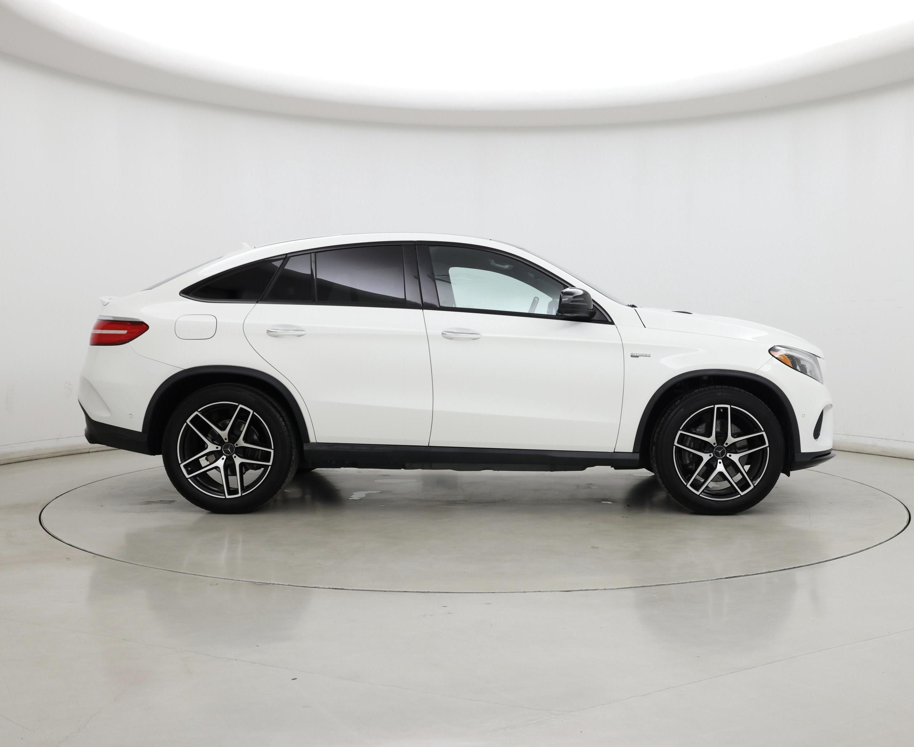 Thumbnail: 2019 Mercedes-Benz GLE - 7