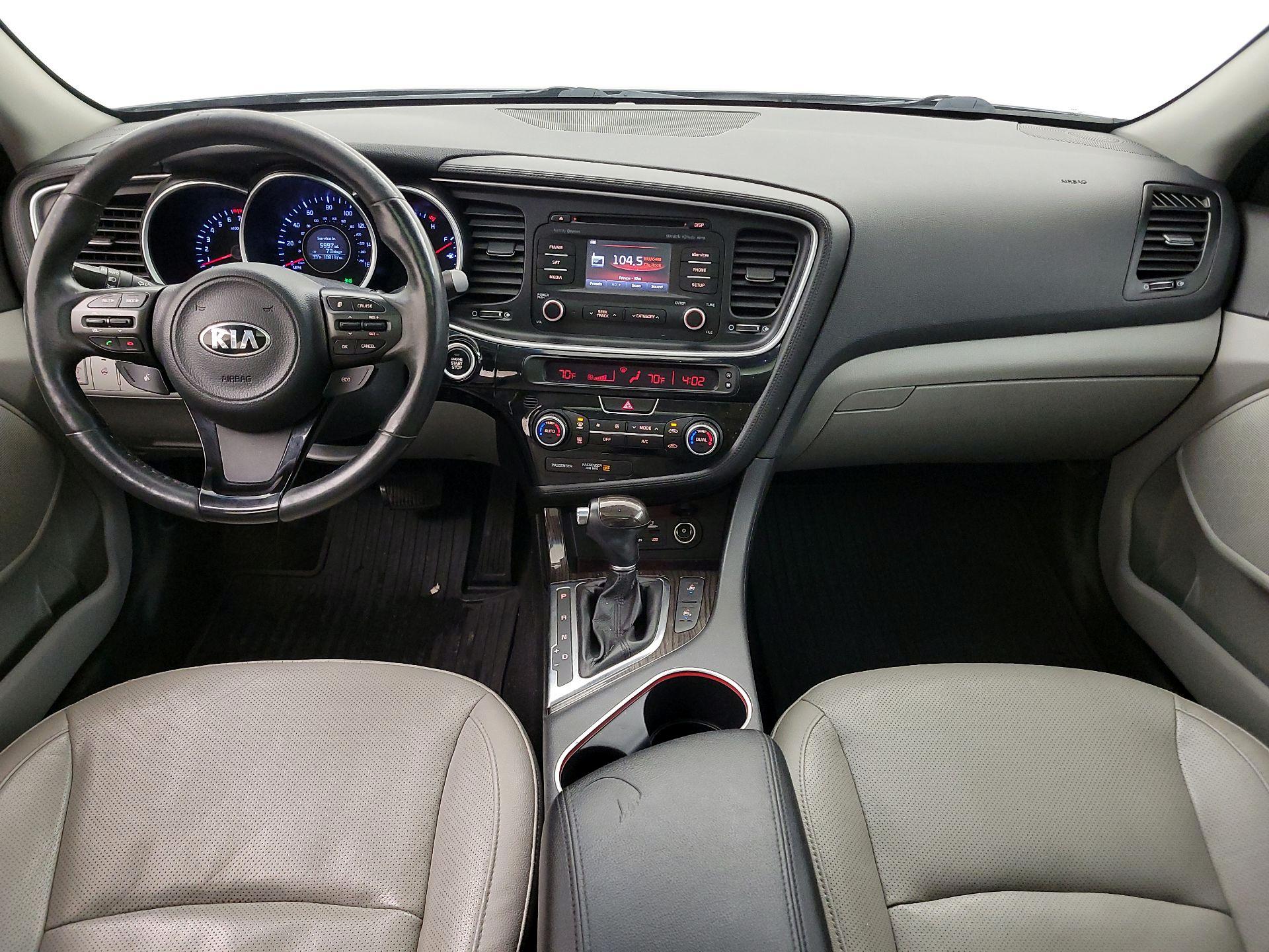 Thumbnail: 2015 Kia Optima - 9