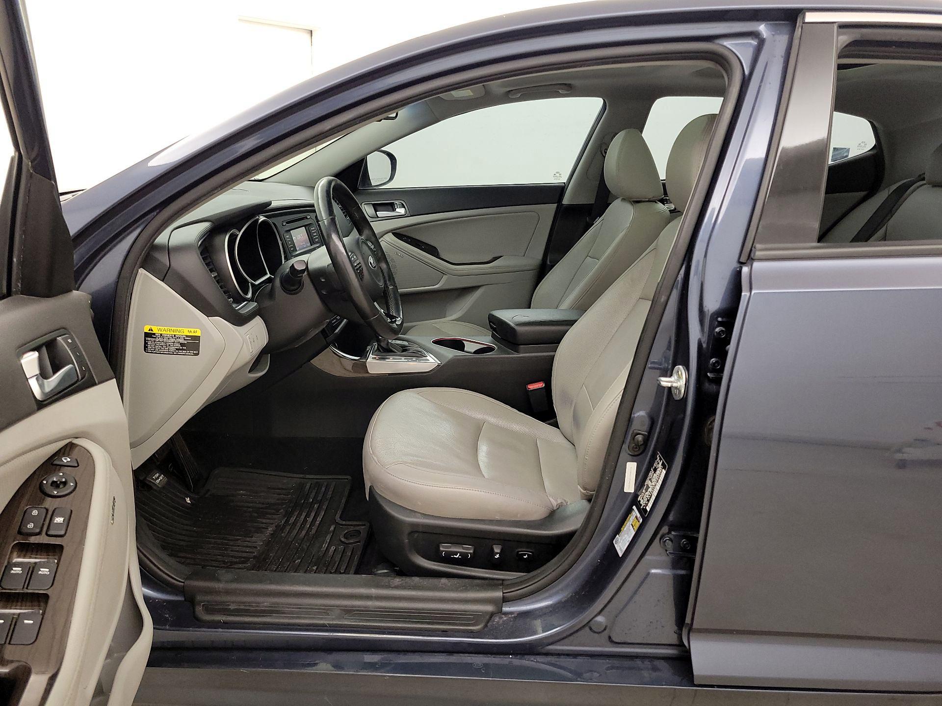 Thumbnail: 2015 Kia Optima - 11