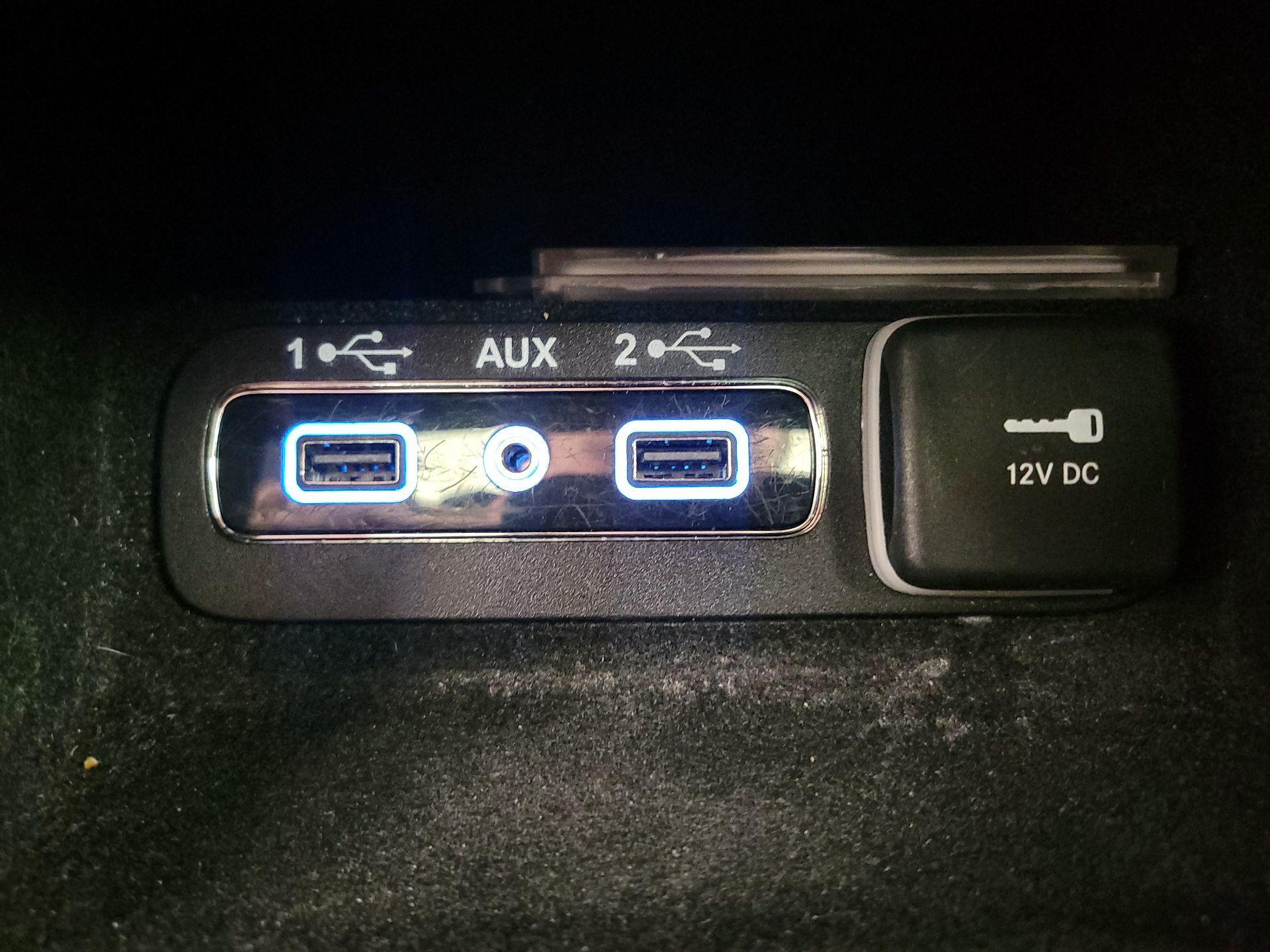 Thumbnail: 2019 Jeep Grand Cherokee - 19