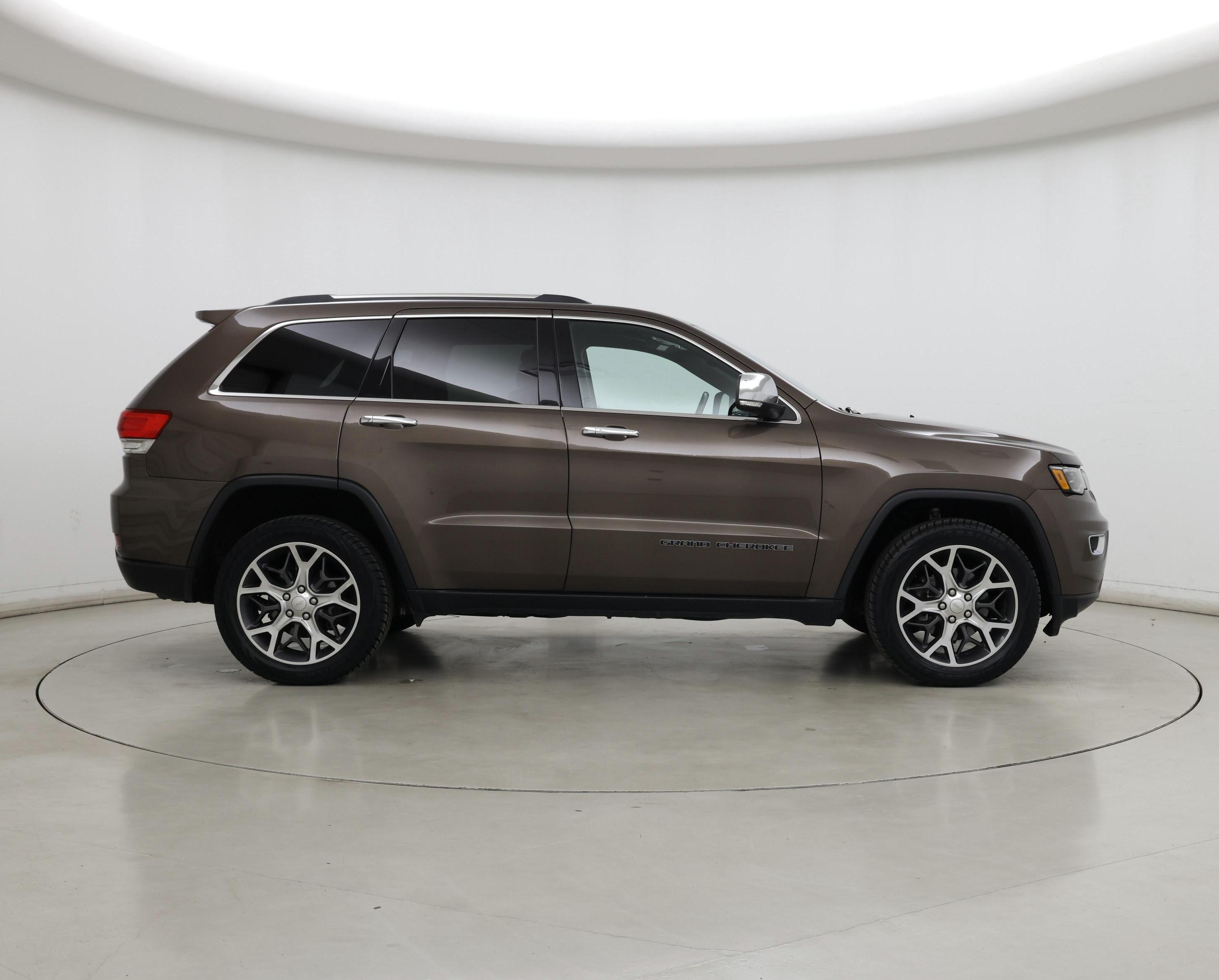 Thumbnail: 2019 Jeep Grand Cherokee - 7