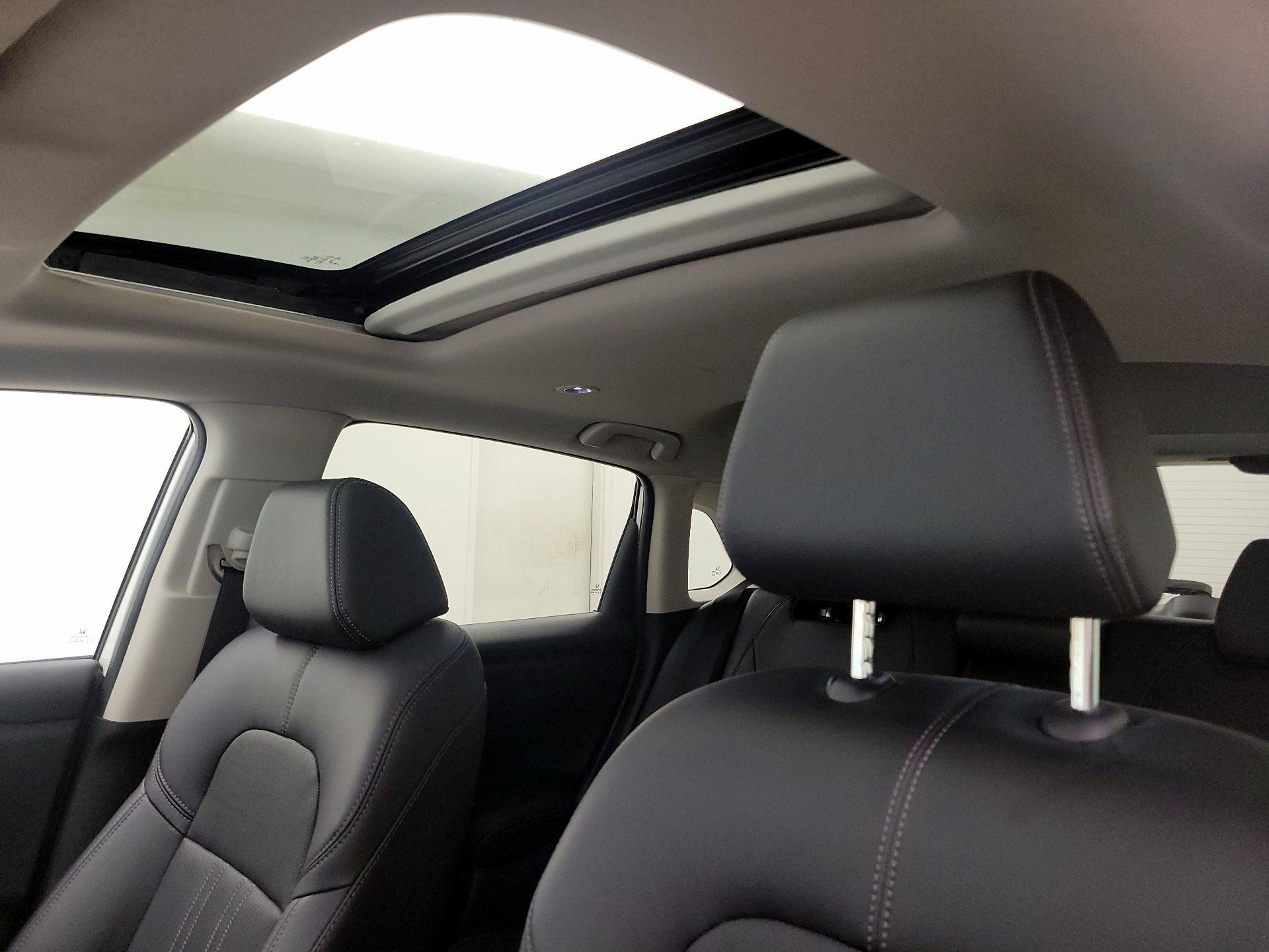 Thumbnail: 2024 Honda HR-V - 19