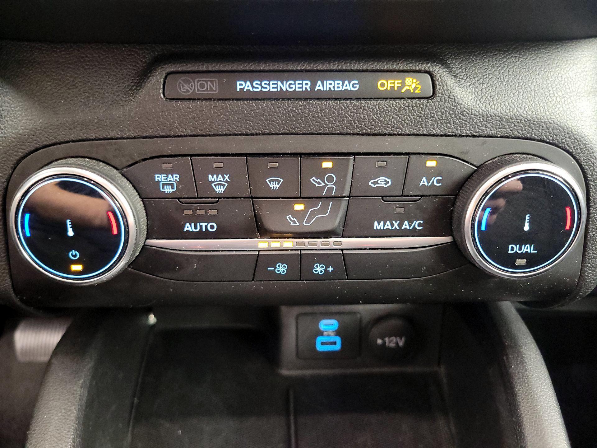 Thumbnail: 2023 Ford Escape - 16