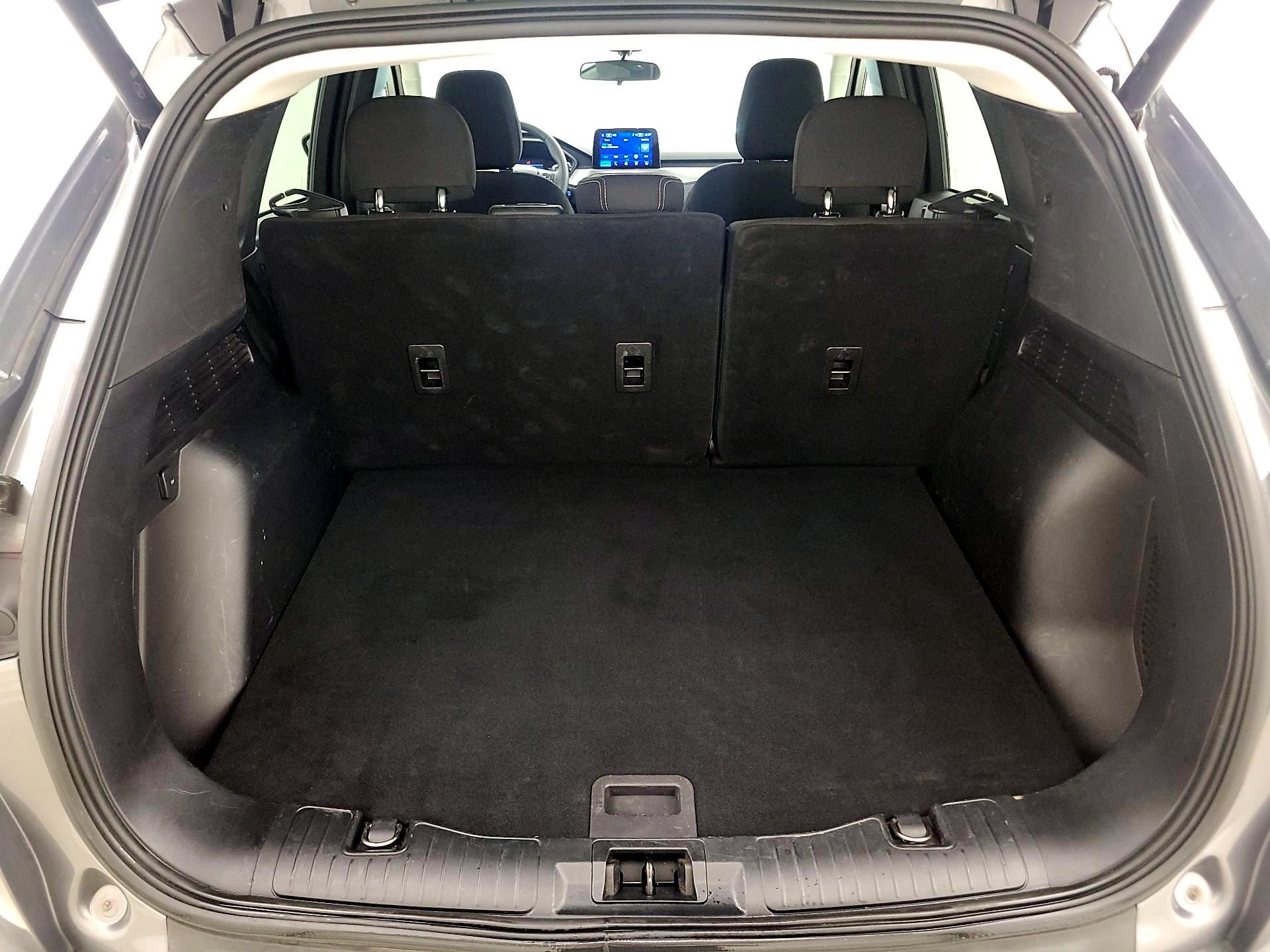 Thumbnail: 2023 Ford Escape - 20