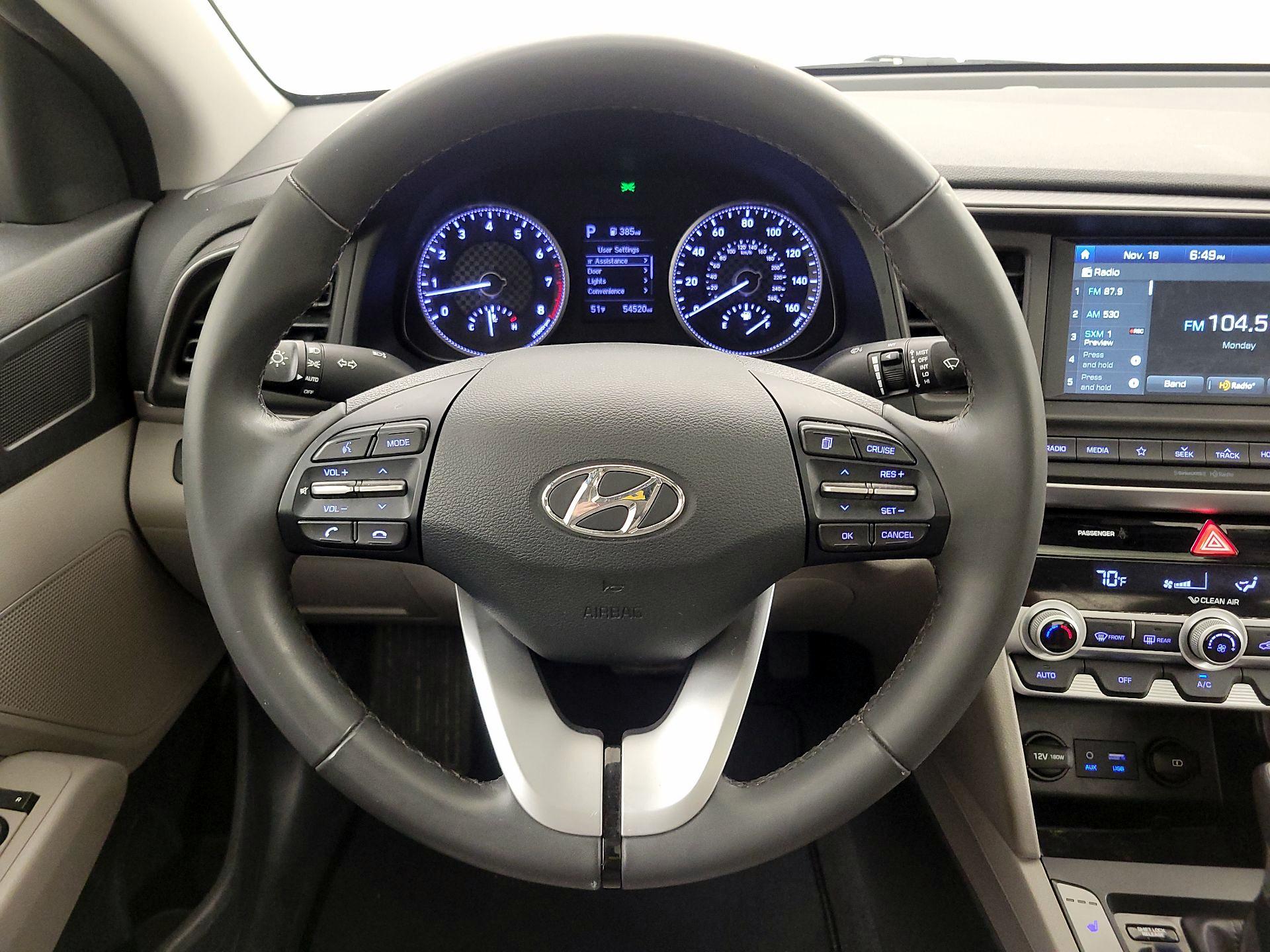 Thumbnail: 2020 Hyundai Elantra - 10
