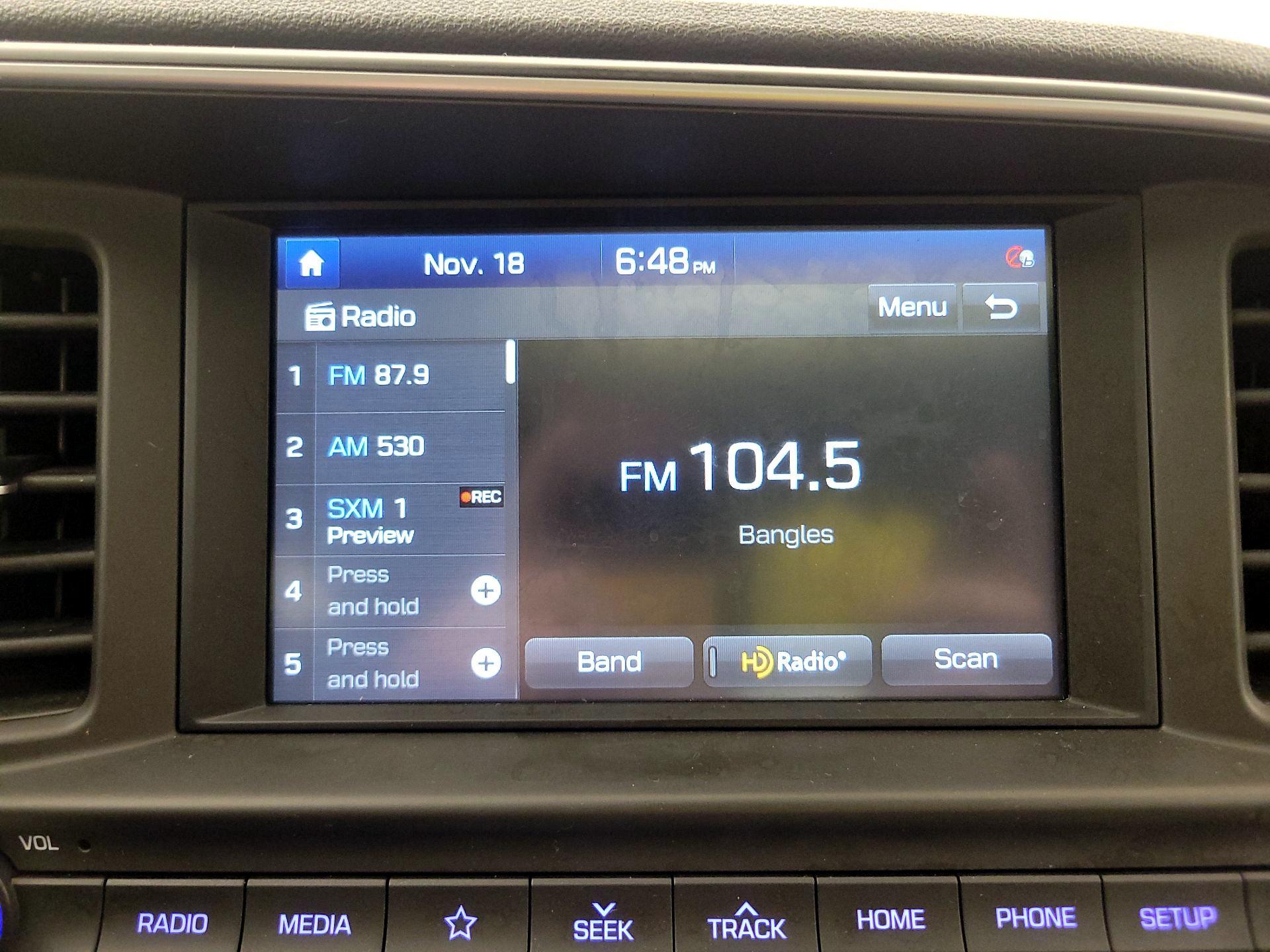 Thumbnail: 2020 Hyundai Elantra - 15