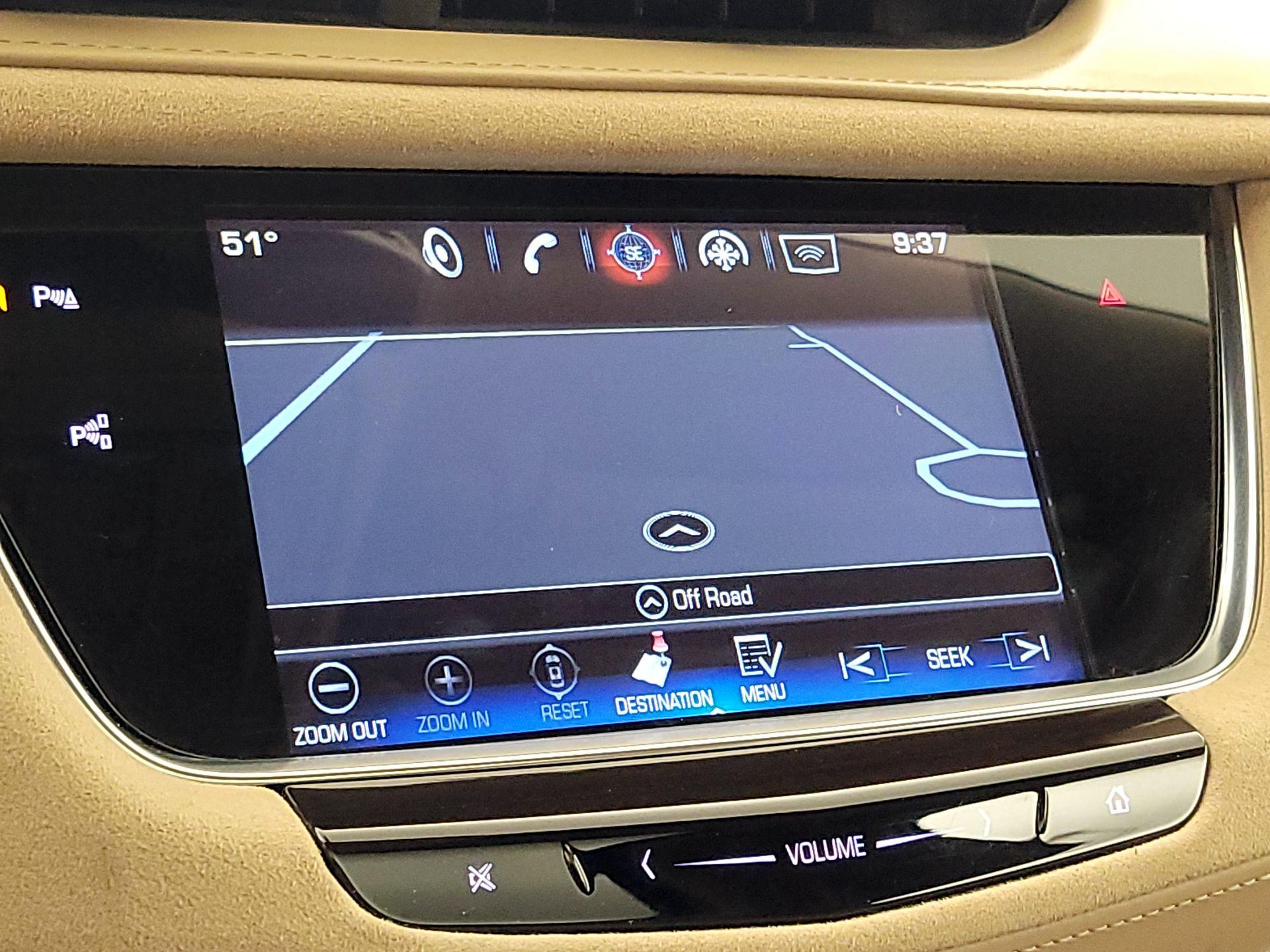 Thumbnail: 2017 Cadillac XT5 - 14