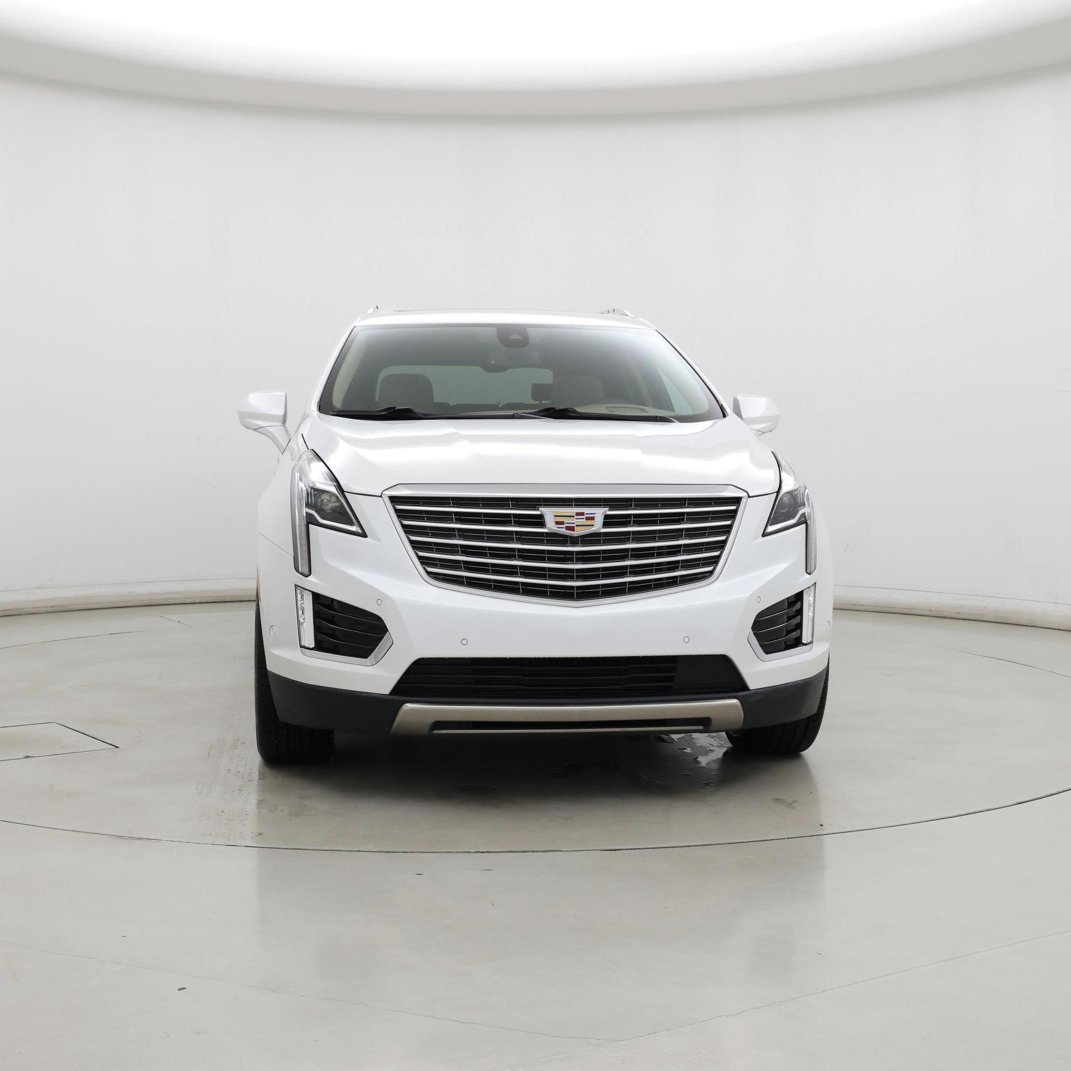 Thumbnail: 2017 Cadillac XT5 - 5
