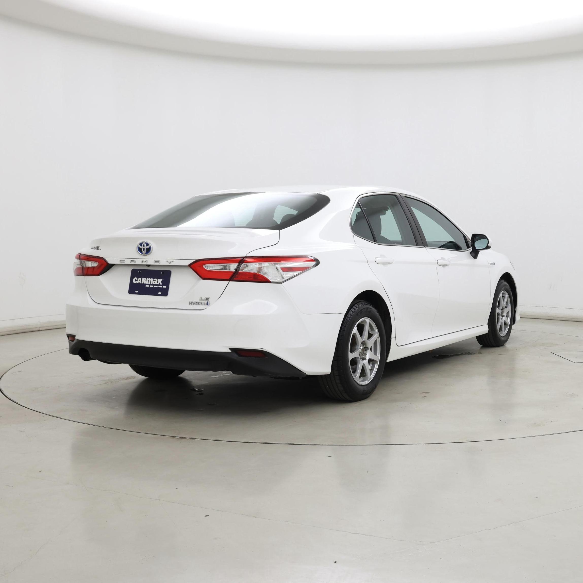 Thumbnail: 2018 Toyota Camry - 8