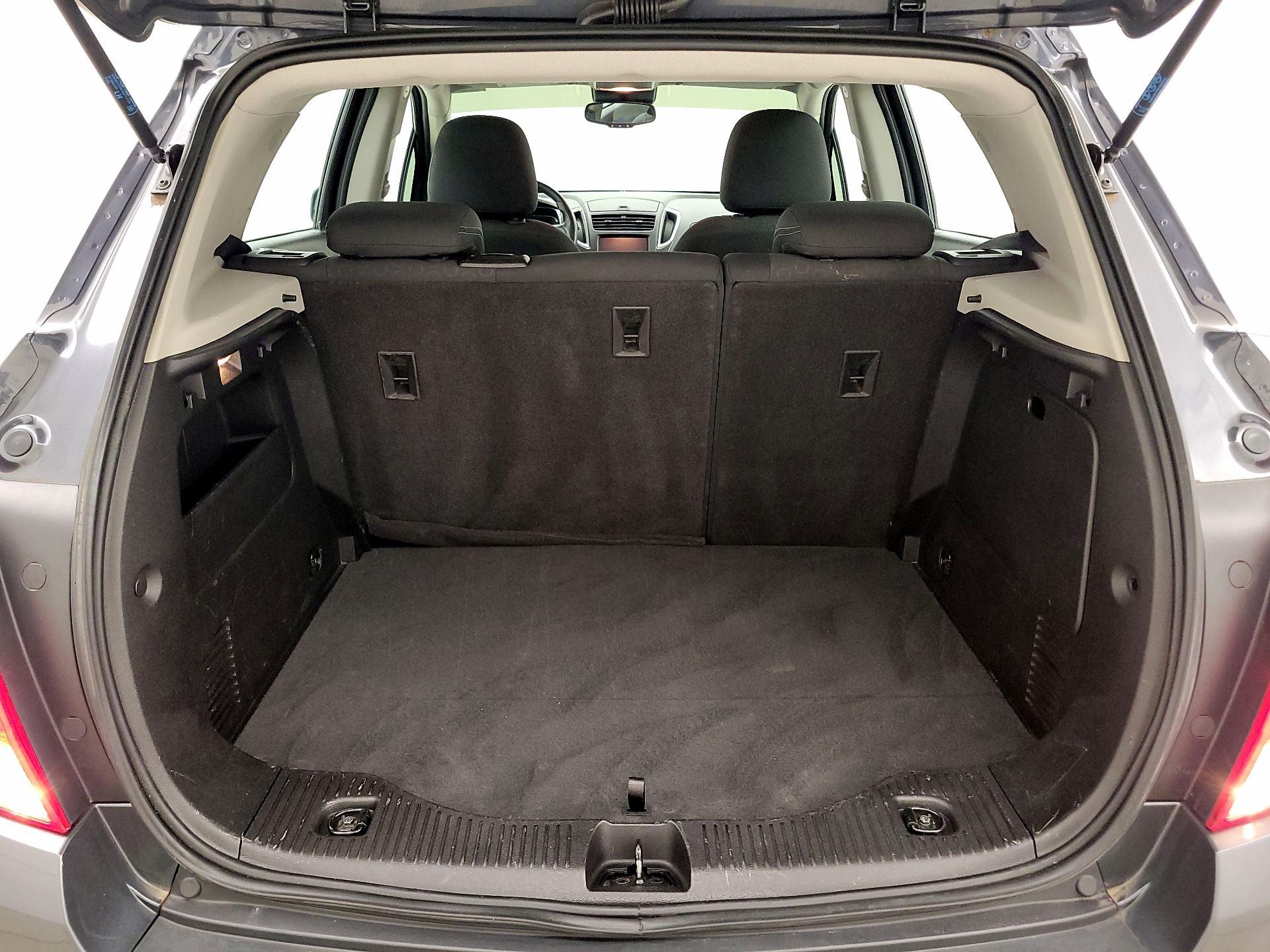 Thumbnail: 2016 Chevrolet Trax - 19