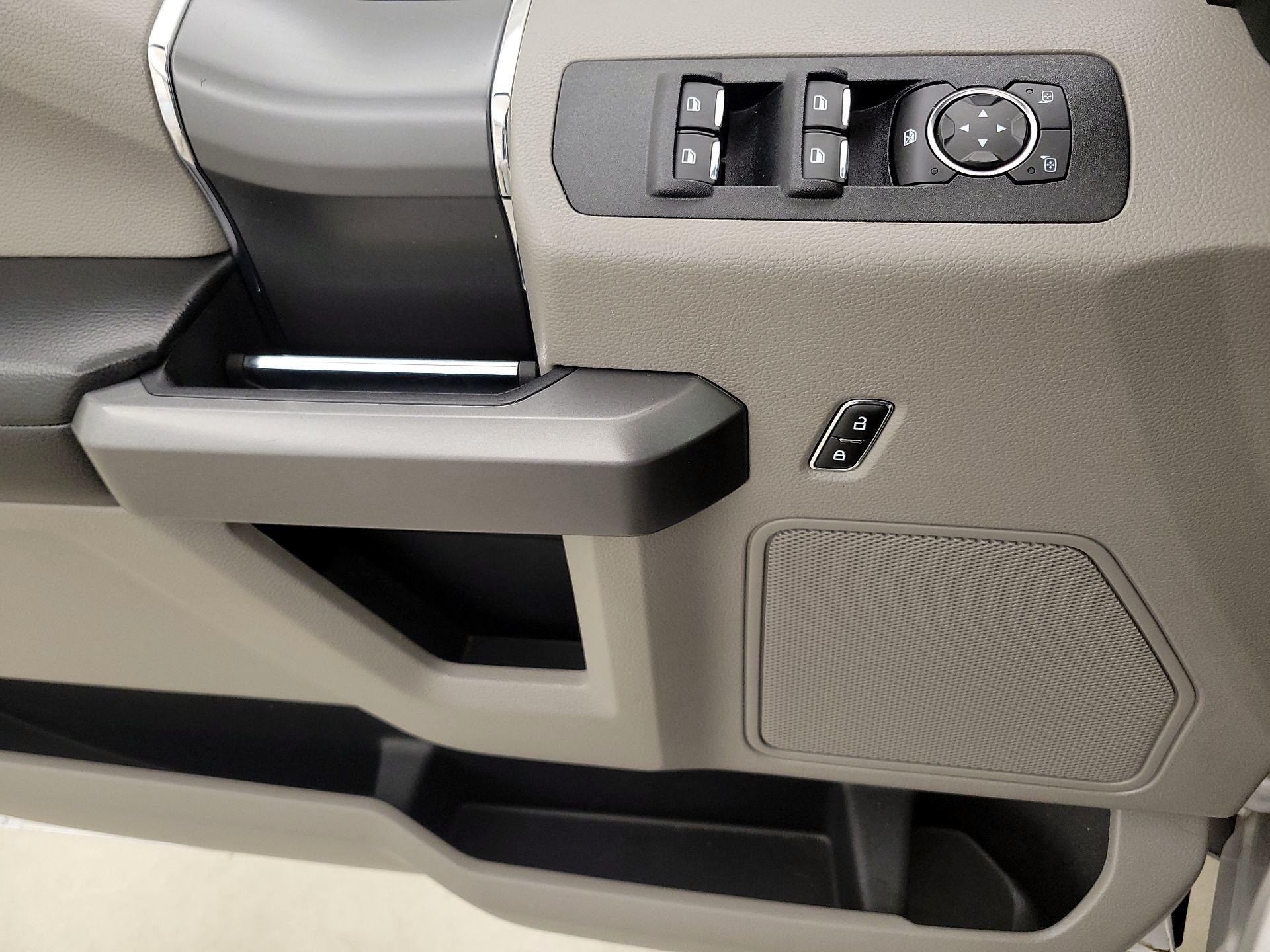 Thumbnail: 2018 Ford F-150 - 12