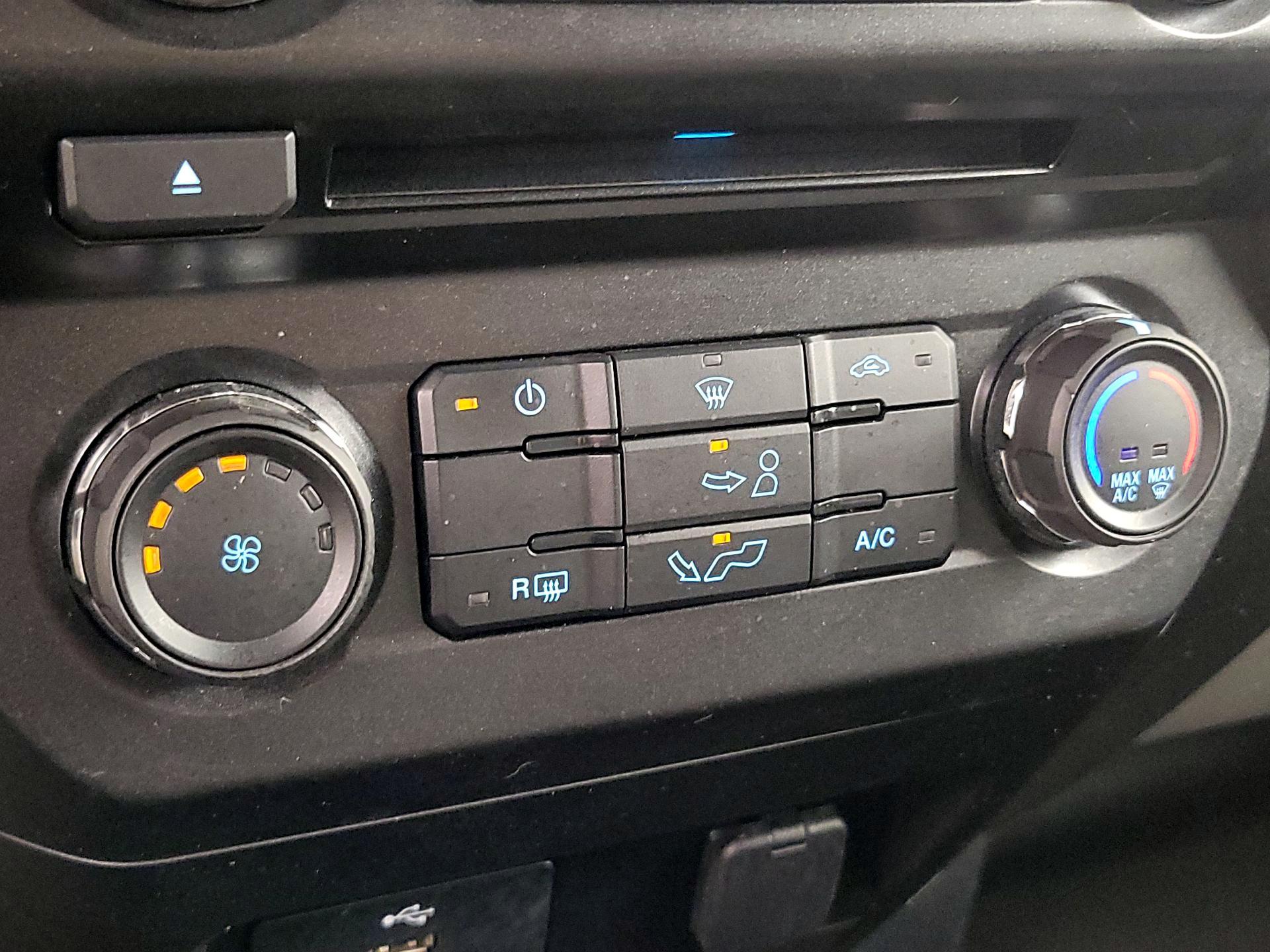 Thumbnail: 2018 Ford F-150 - 16